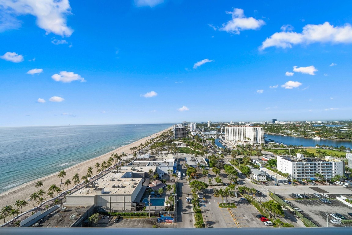 101 S FORT LAUDERDALE BEACH BLVD: Unit 2107