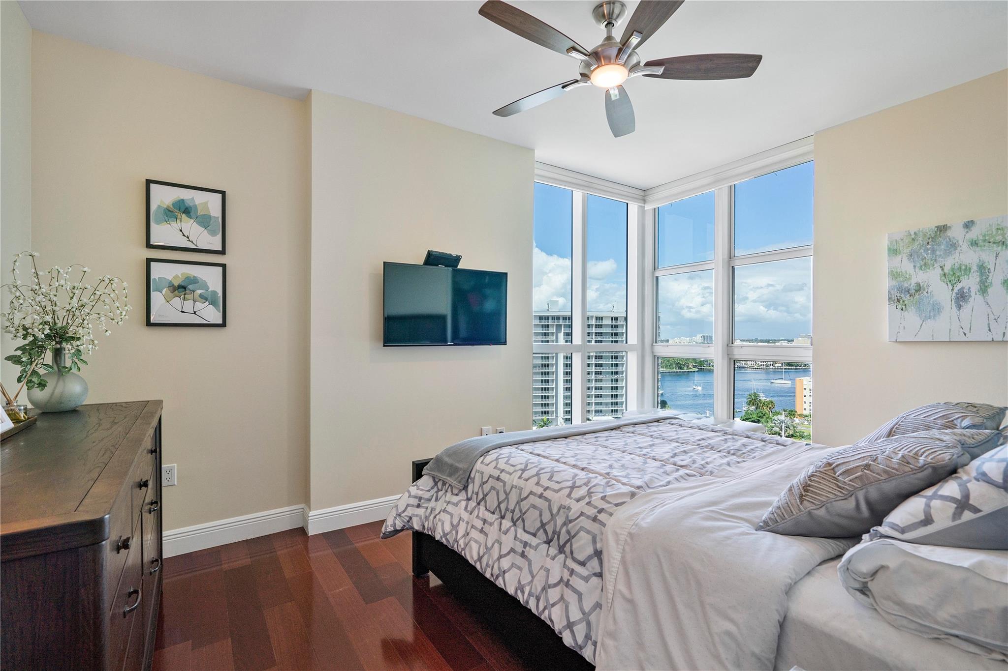 101 S Fort Lauderdale Beach Blvd: Unit 1207