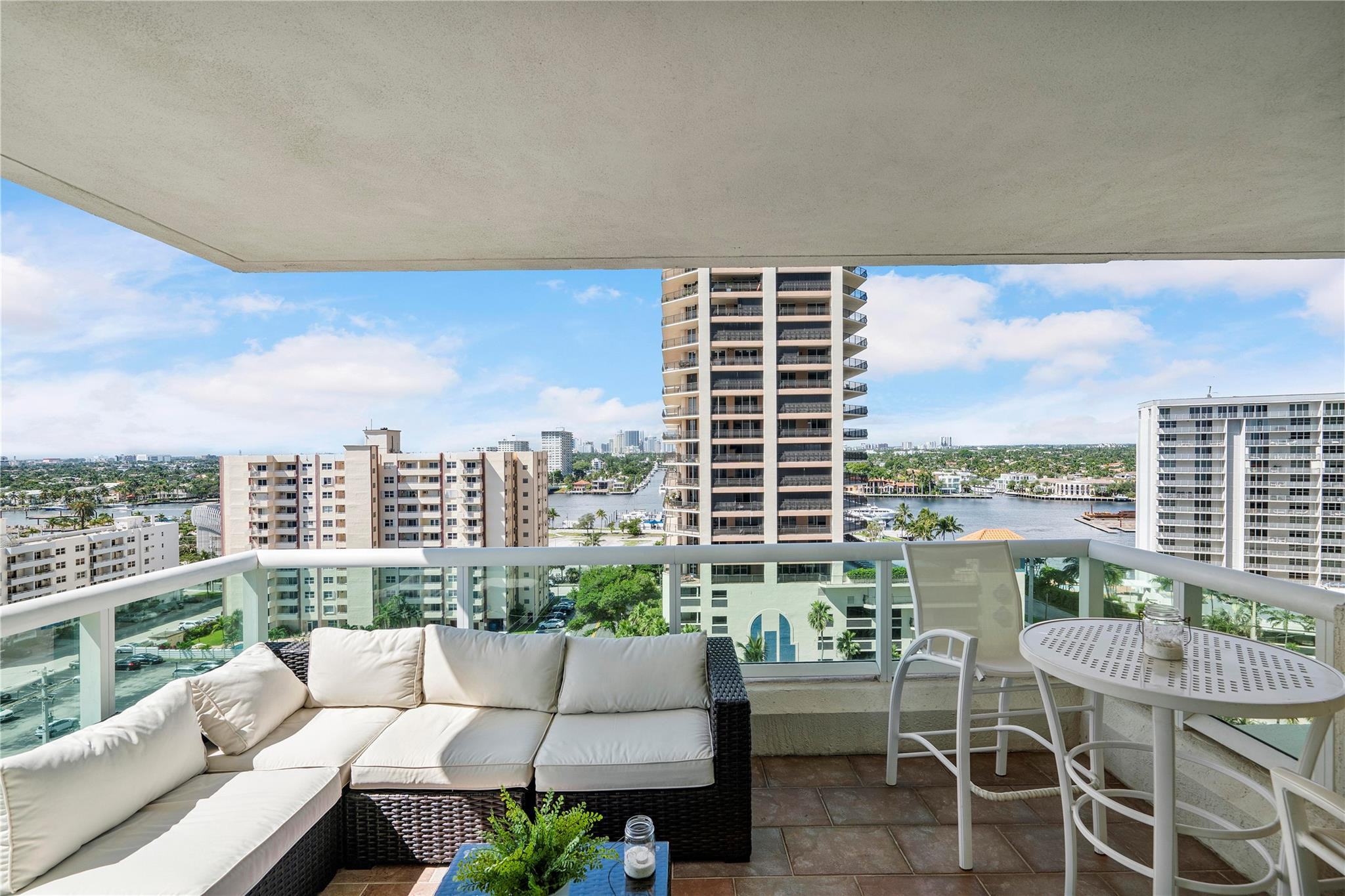 101 S Fort Lauderdale Beach Blvd: Unit 1207