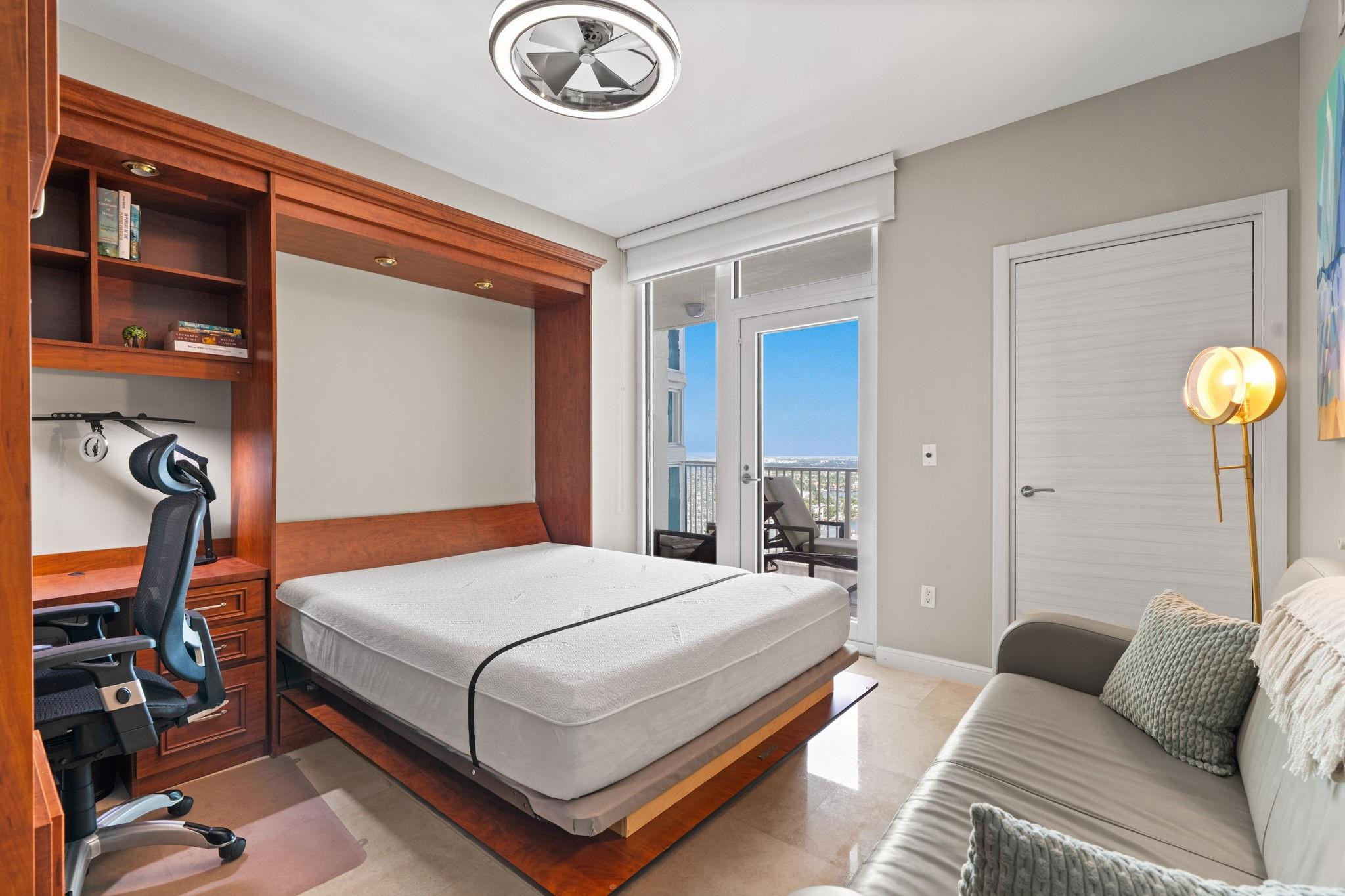 101 S Fort Lauderdale Beach Blvd: Unit 2402