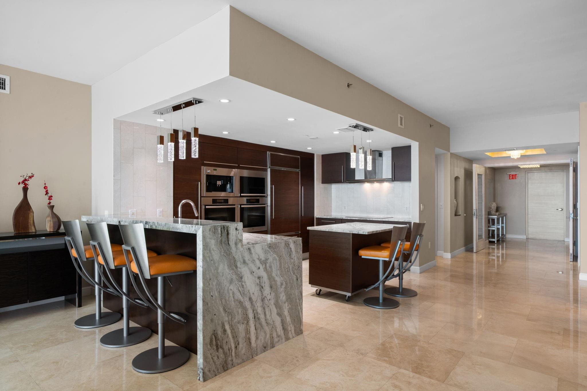 101 S Fort Lauderdale Beach Blvd: Unit 2402