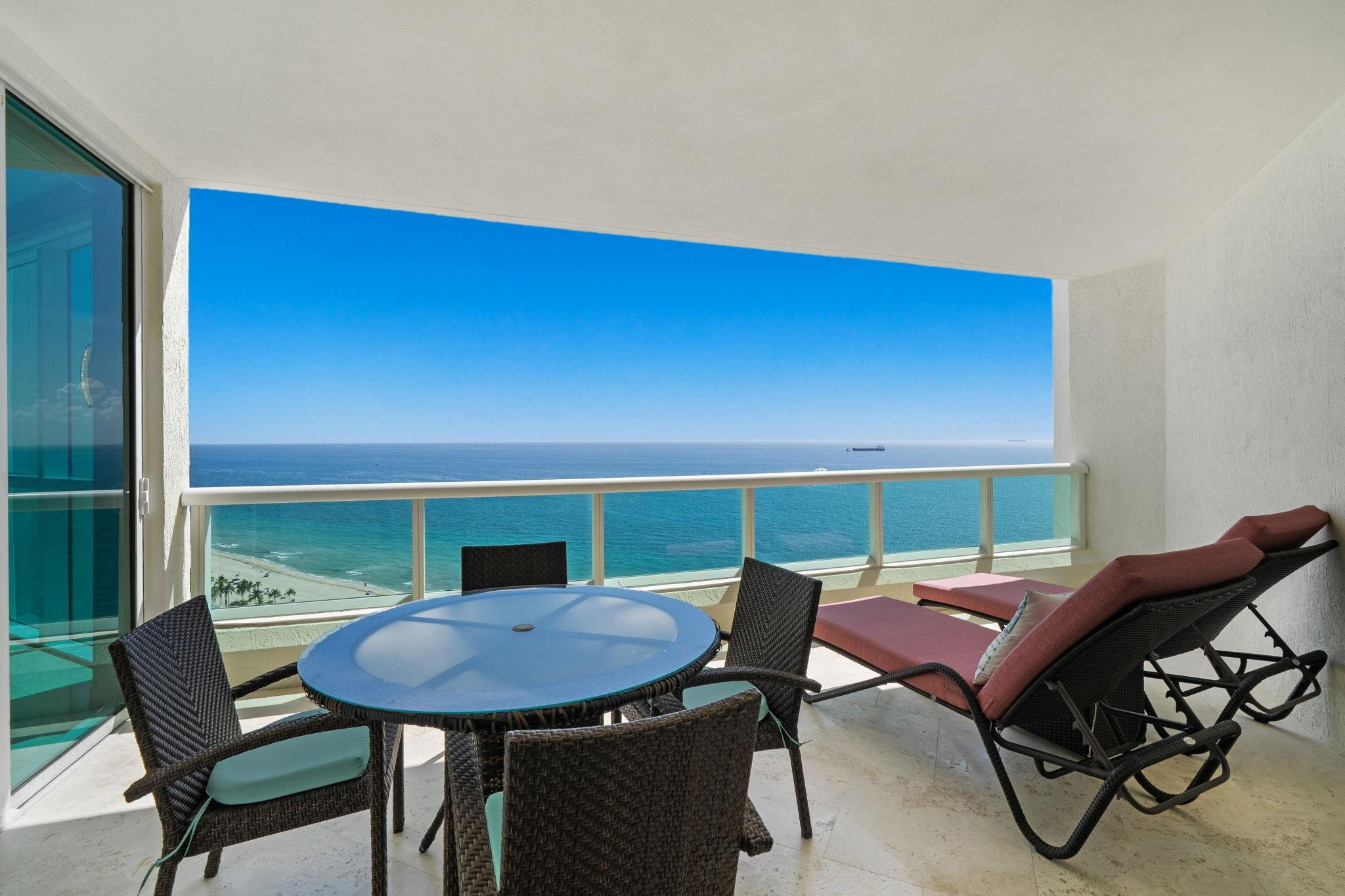 101 S Fort Lauderdale Beach Blvd: Unit 2402