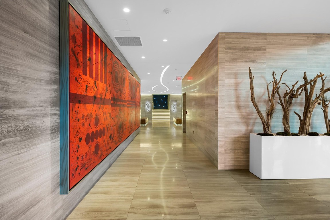 701 N Fort Lauderdale Beach Blvd: Unit 1205