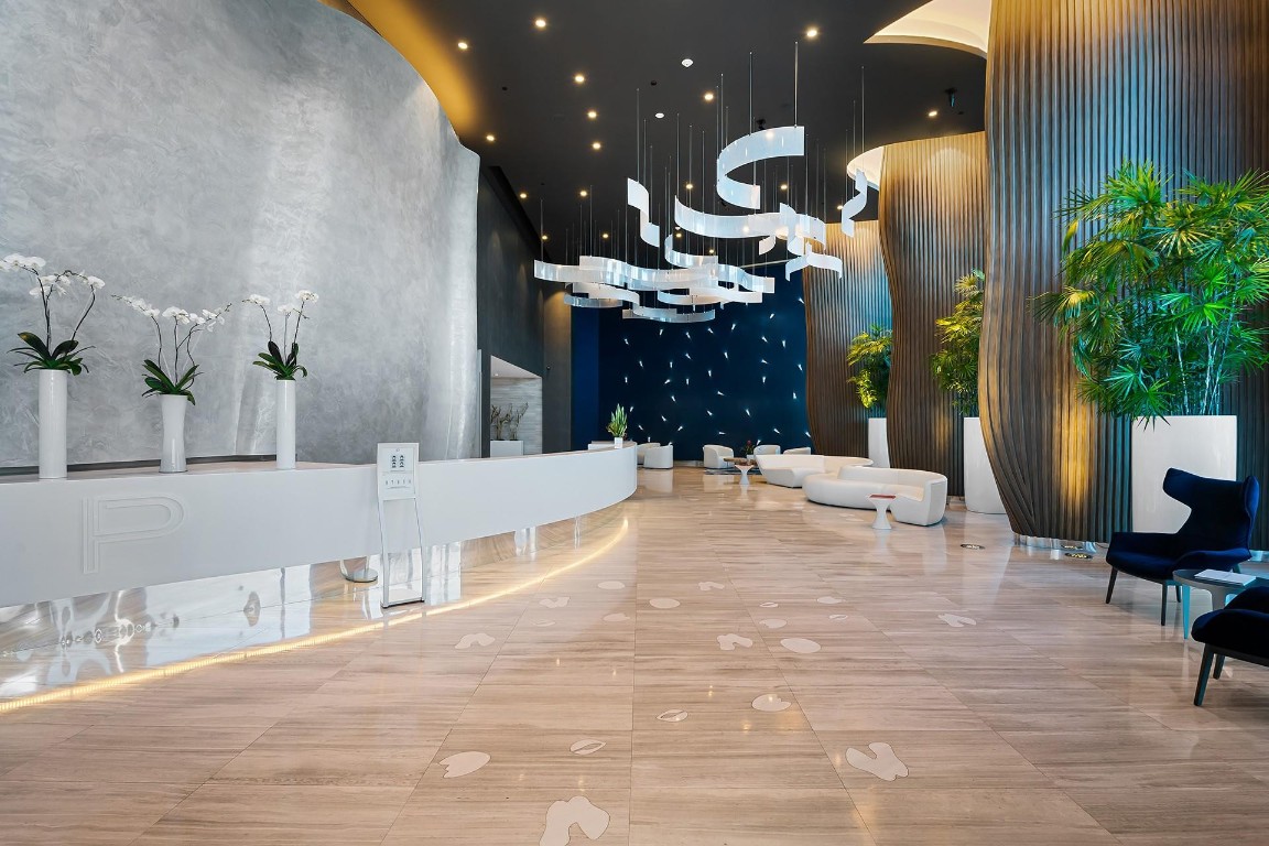 701 N Fort Lauderdale Beach Blvd: Unit 1205