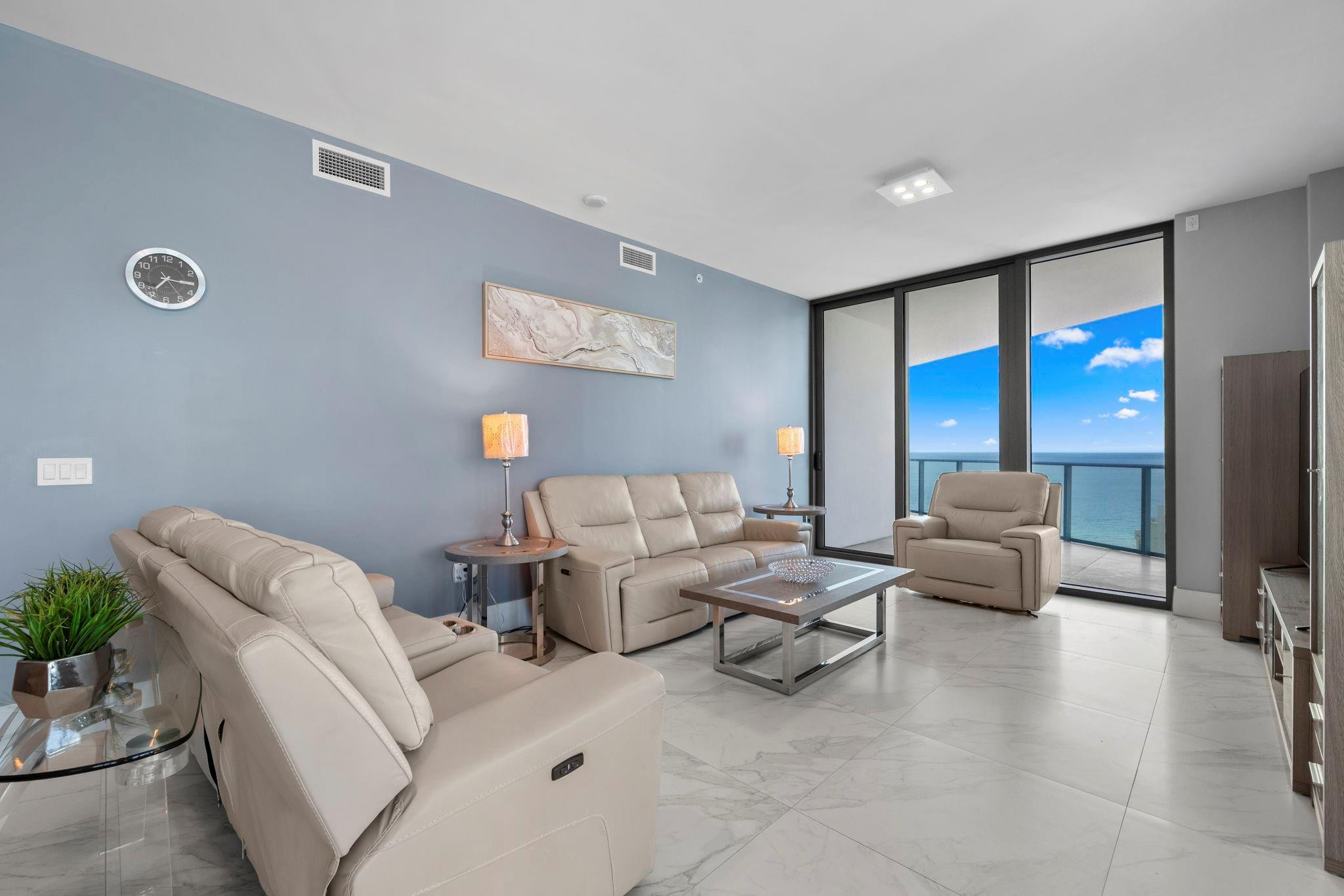 701 N Fort Lauderdale Beach Blvd: Unit 1205