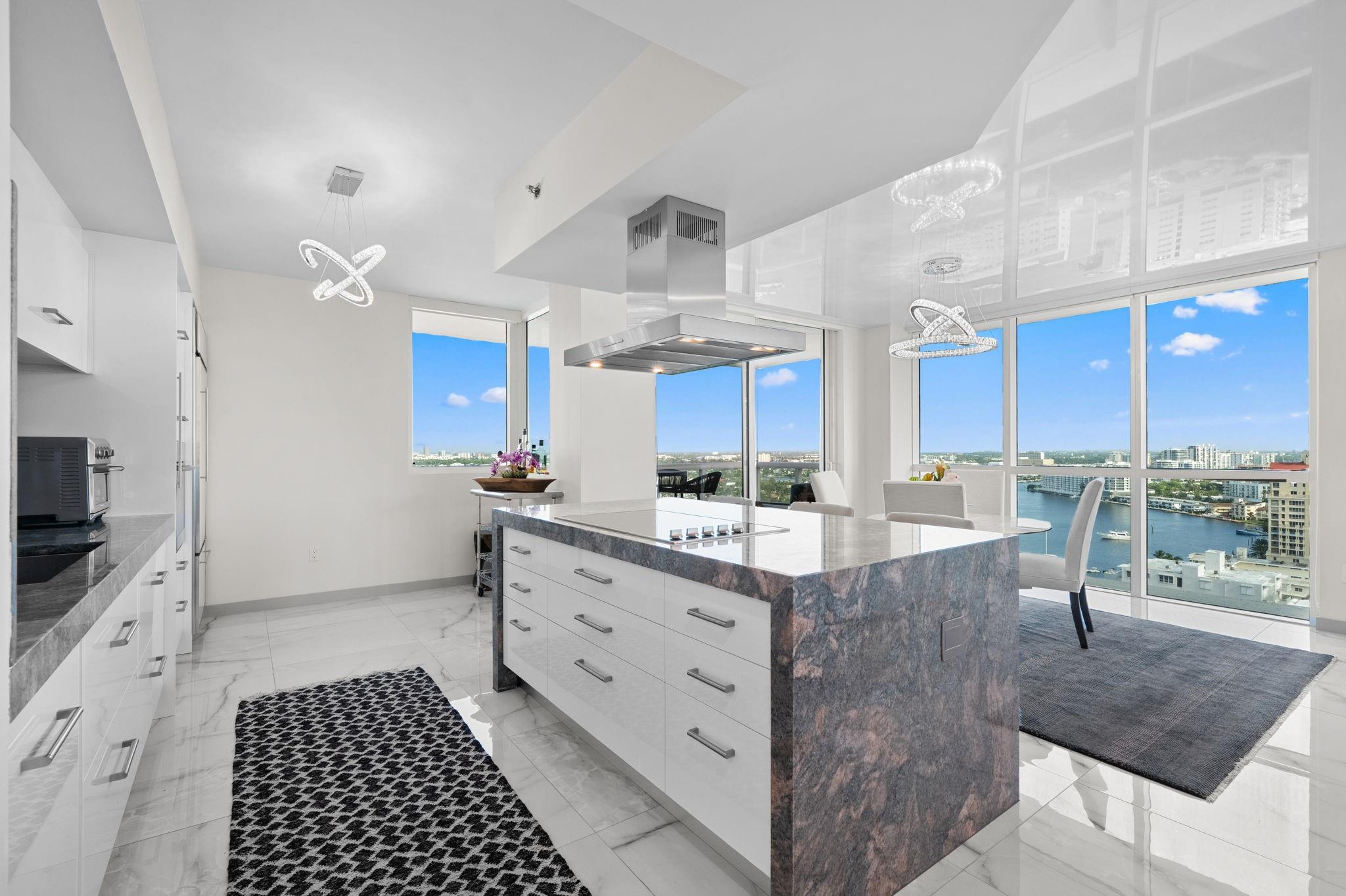 101 S Fort Lauderdale Beach Blvd: Unit 2106