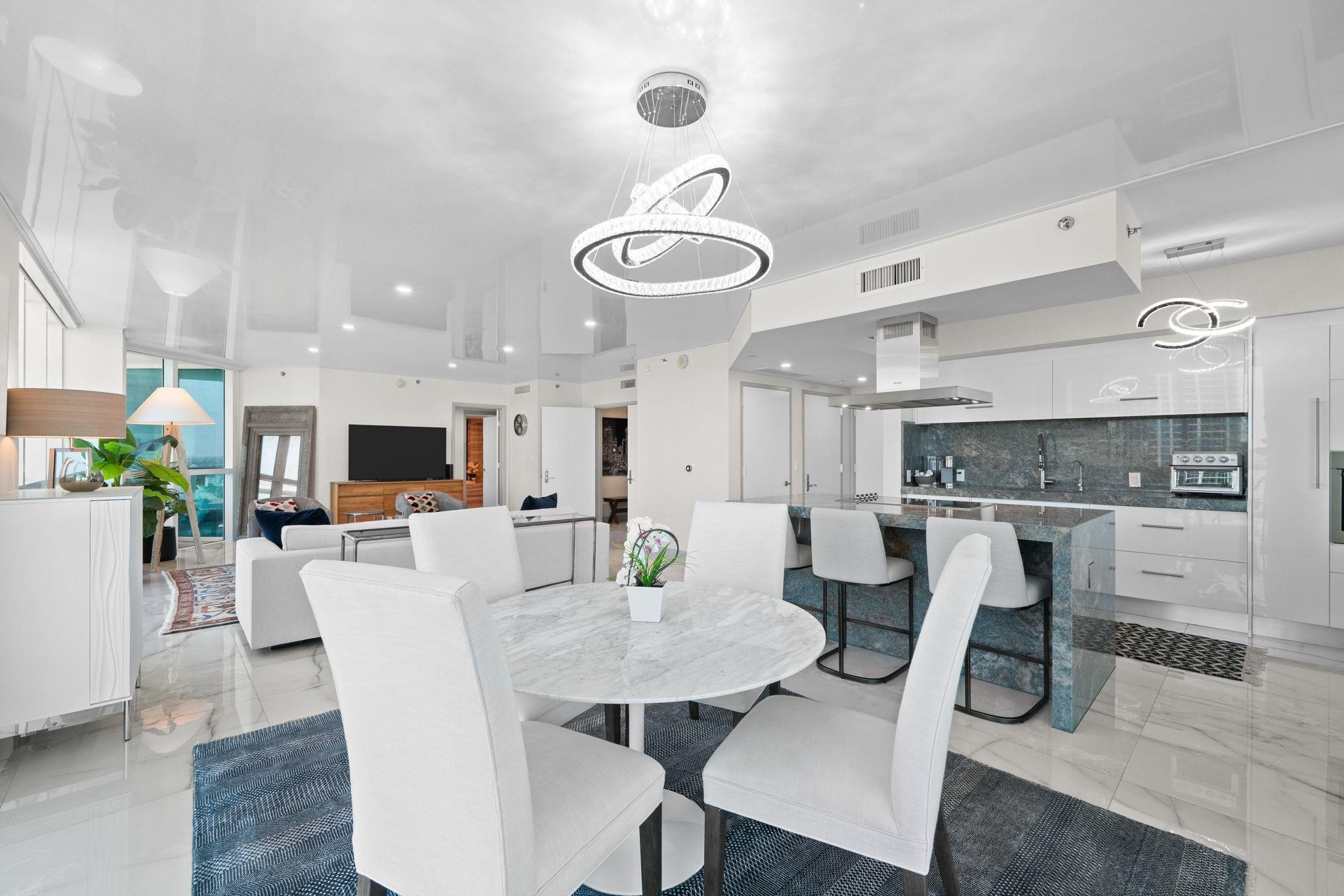101 S Fort Lauderdale Beach Blvd: Unit 2106
