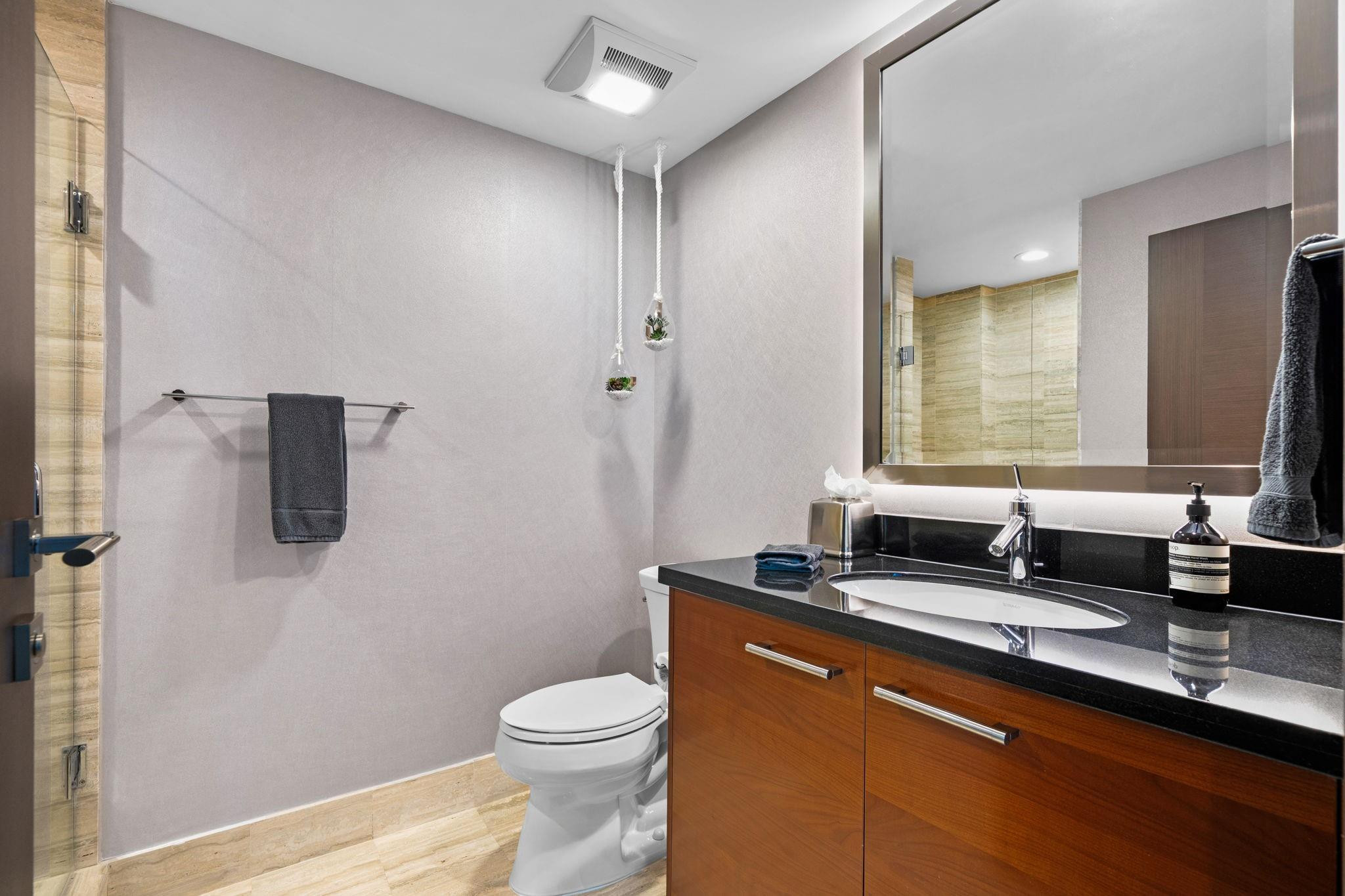 101 S Fort Lauderdale Beach Blvd: Unit 1806