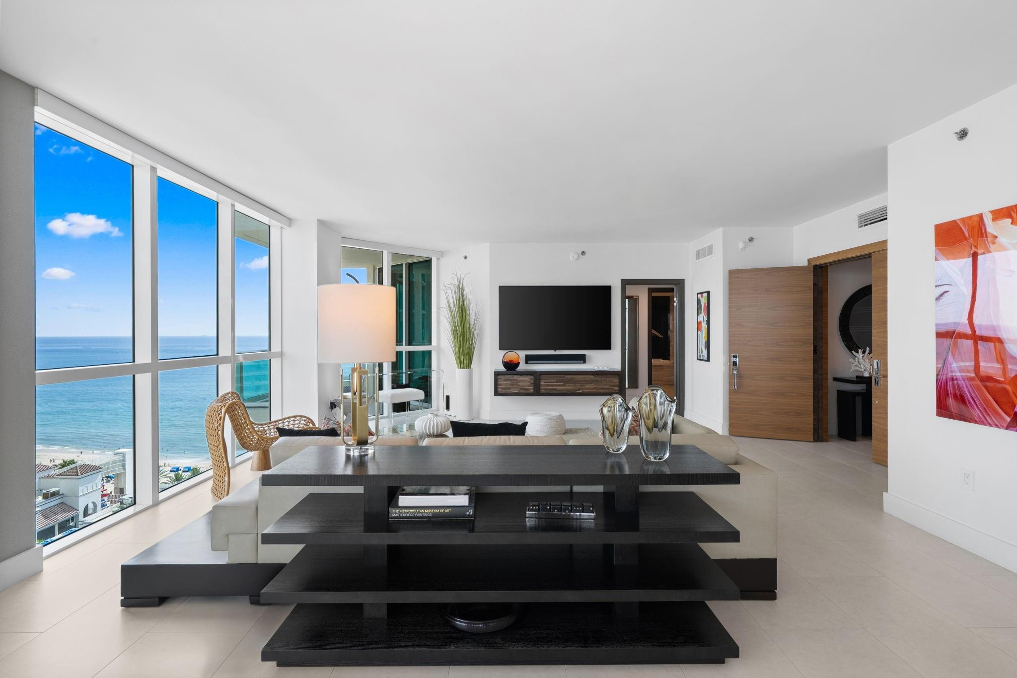 101 S Fort Lauderdale Beach Blvd: Unit 1806