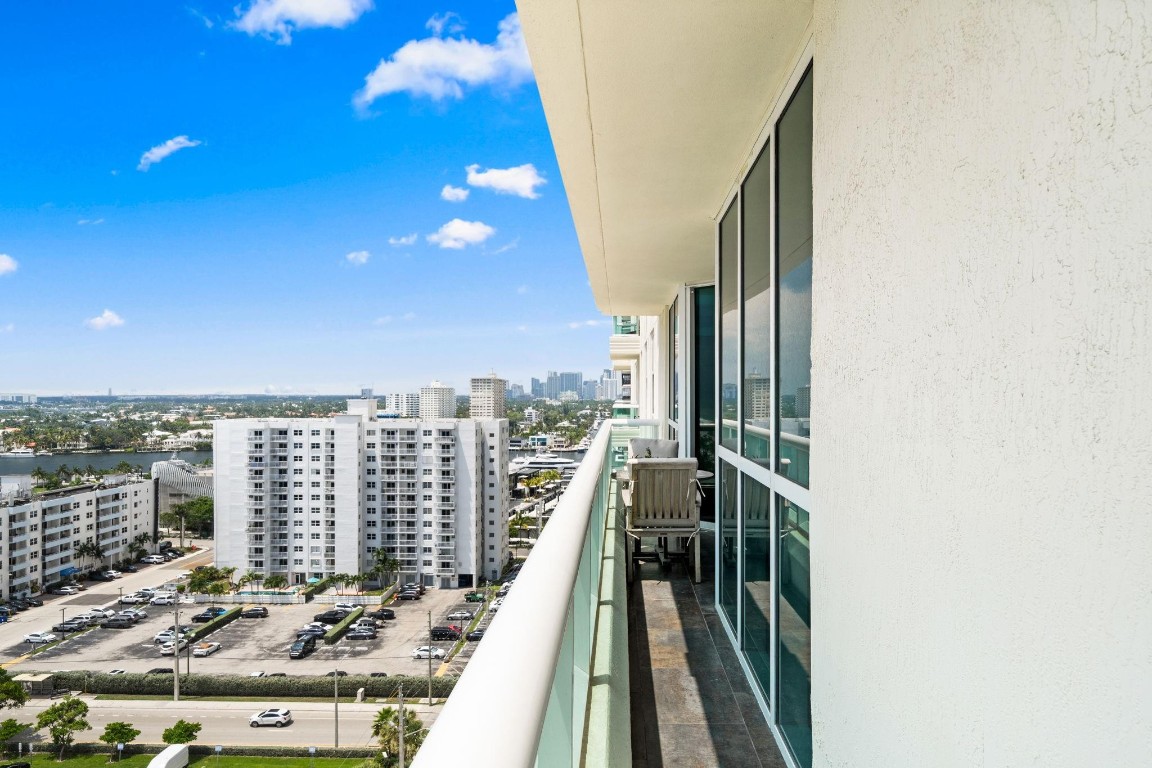 101 S Fort Lauderdale Beach Blvd: Unit 1501
