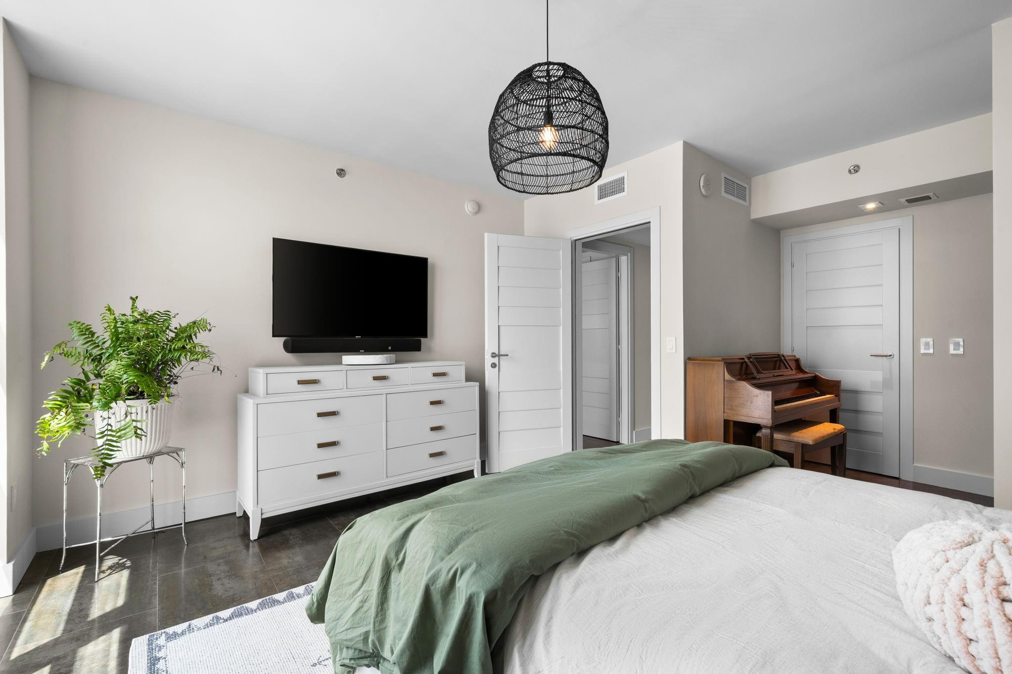 101 S Fort Lauderdale Beach Blvd: Unit 1501