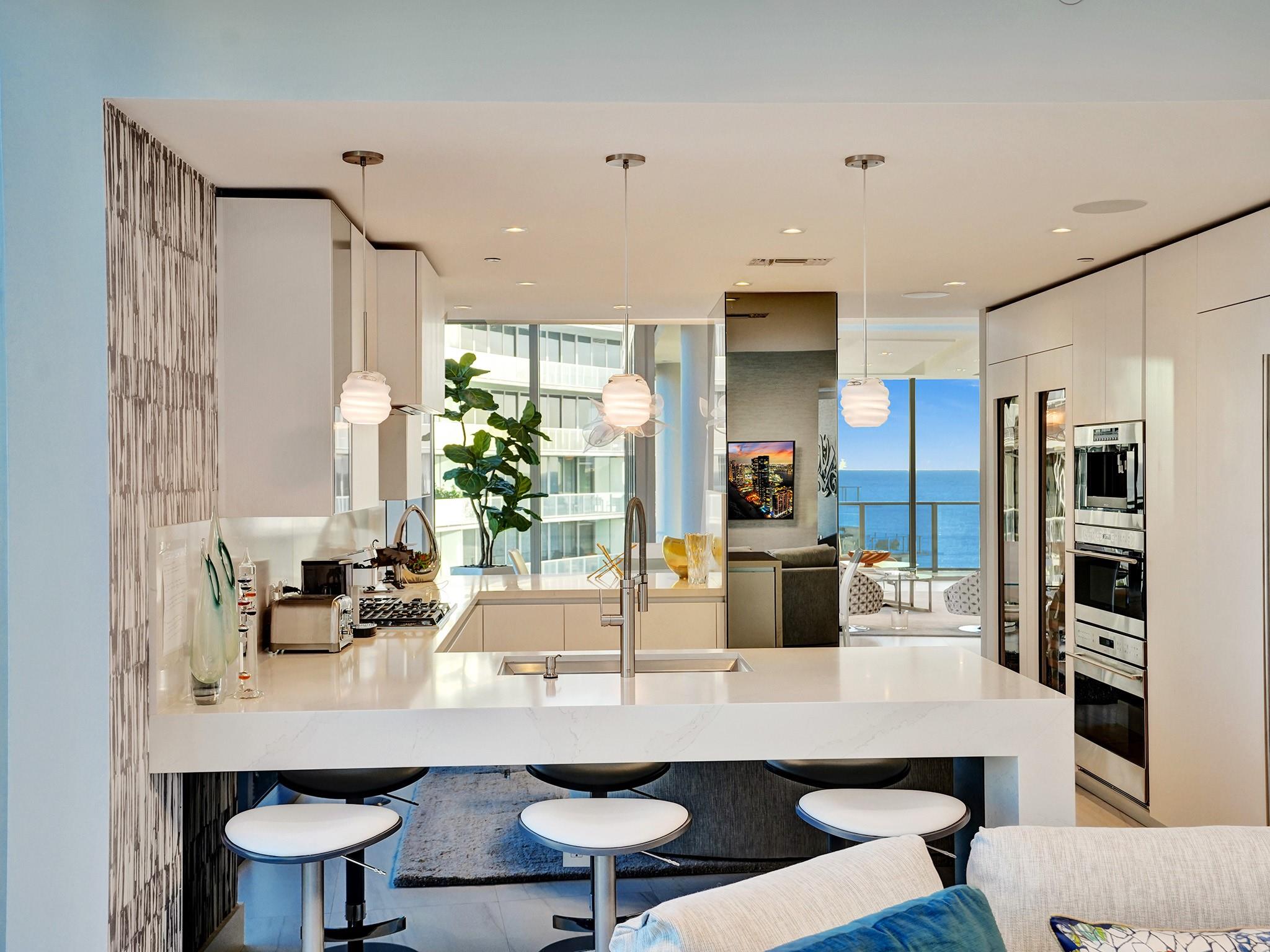 2200 N Ocean Boulevard S706