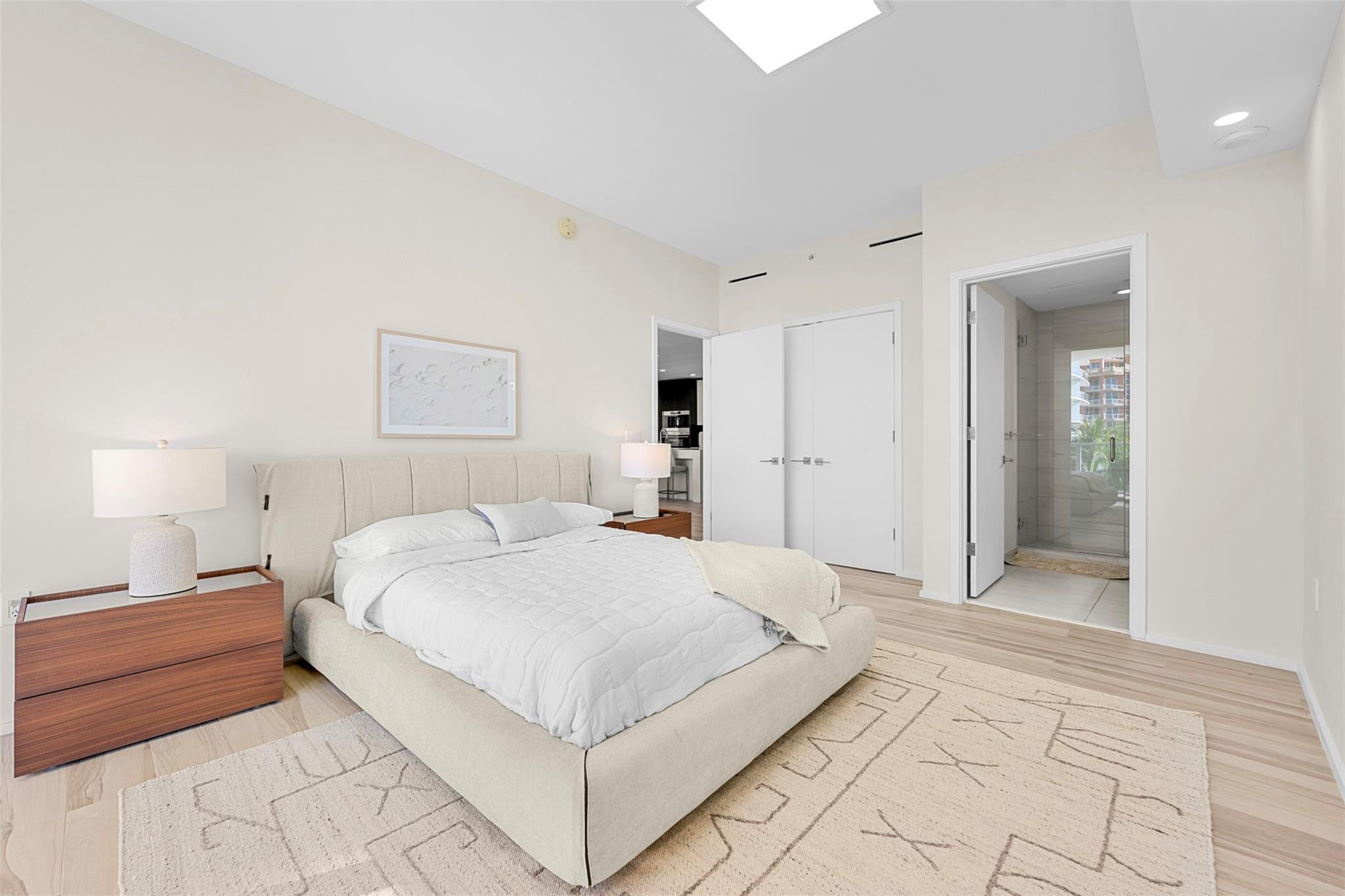 2200 N Ocean Blvd: Unit N403