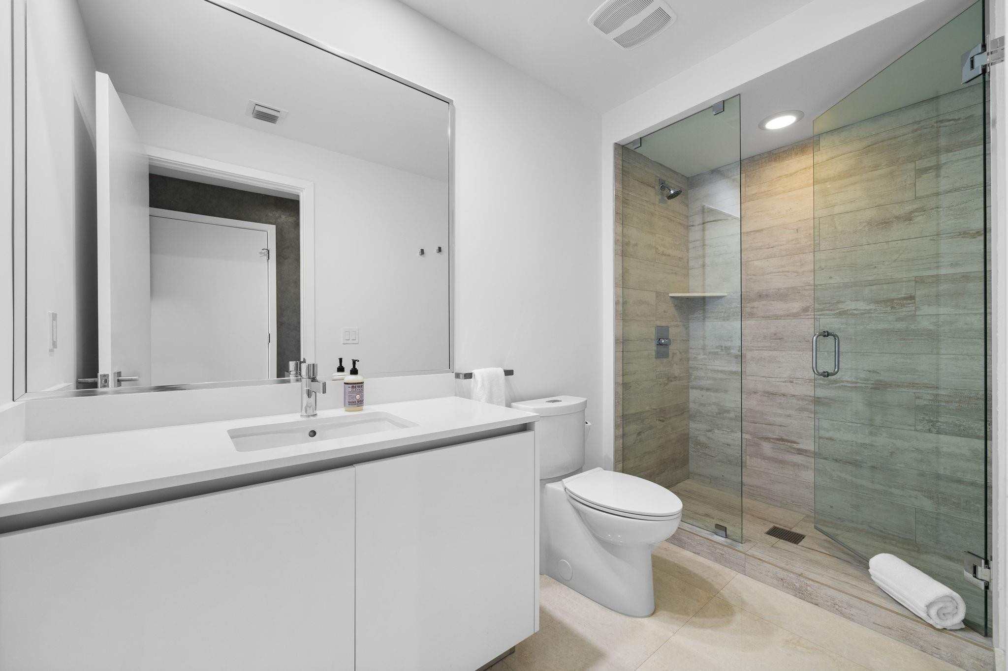 2200 N OCEAN BLVD: Unit N1003