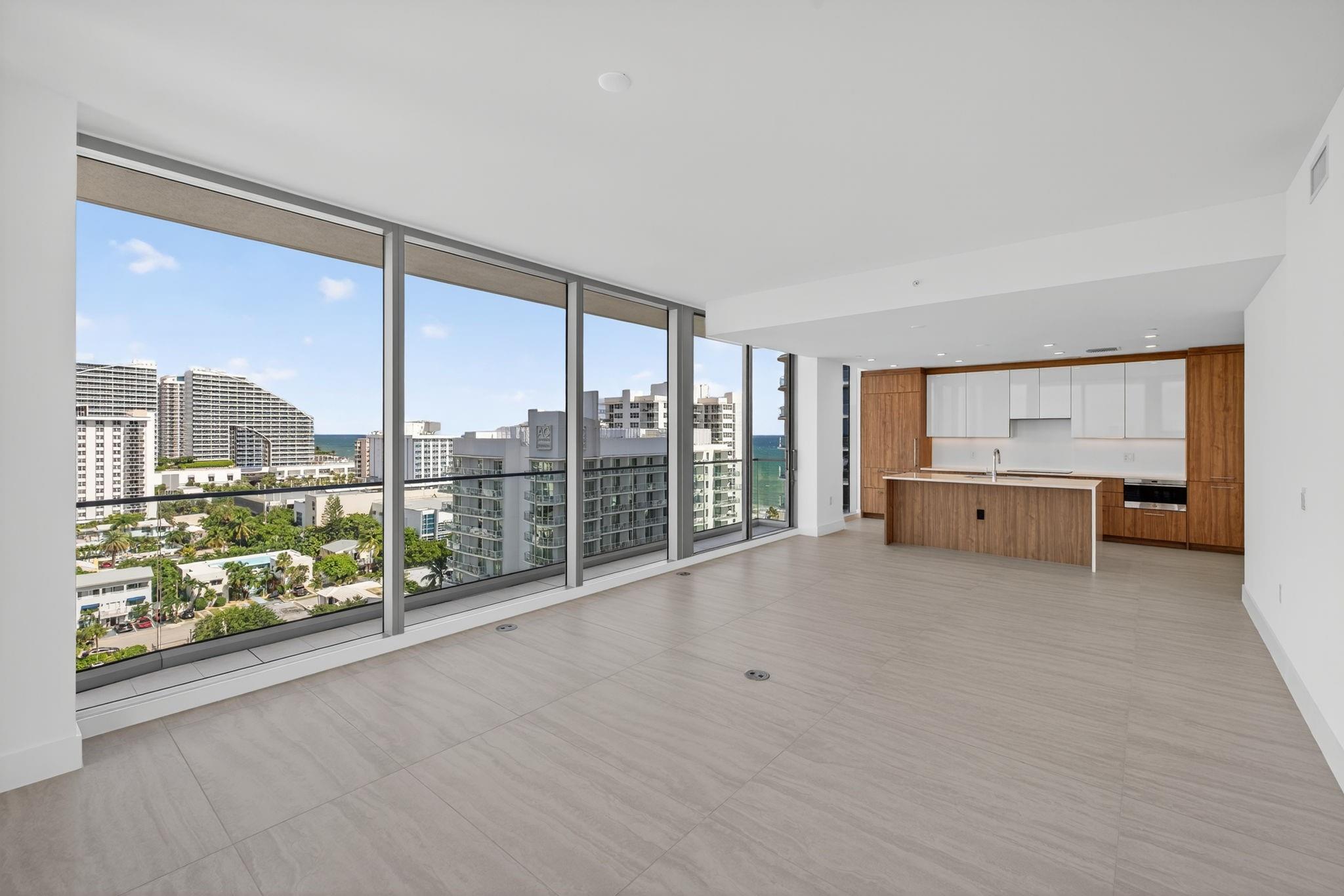 153 N Seabreeze blv 1004-S