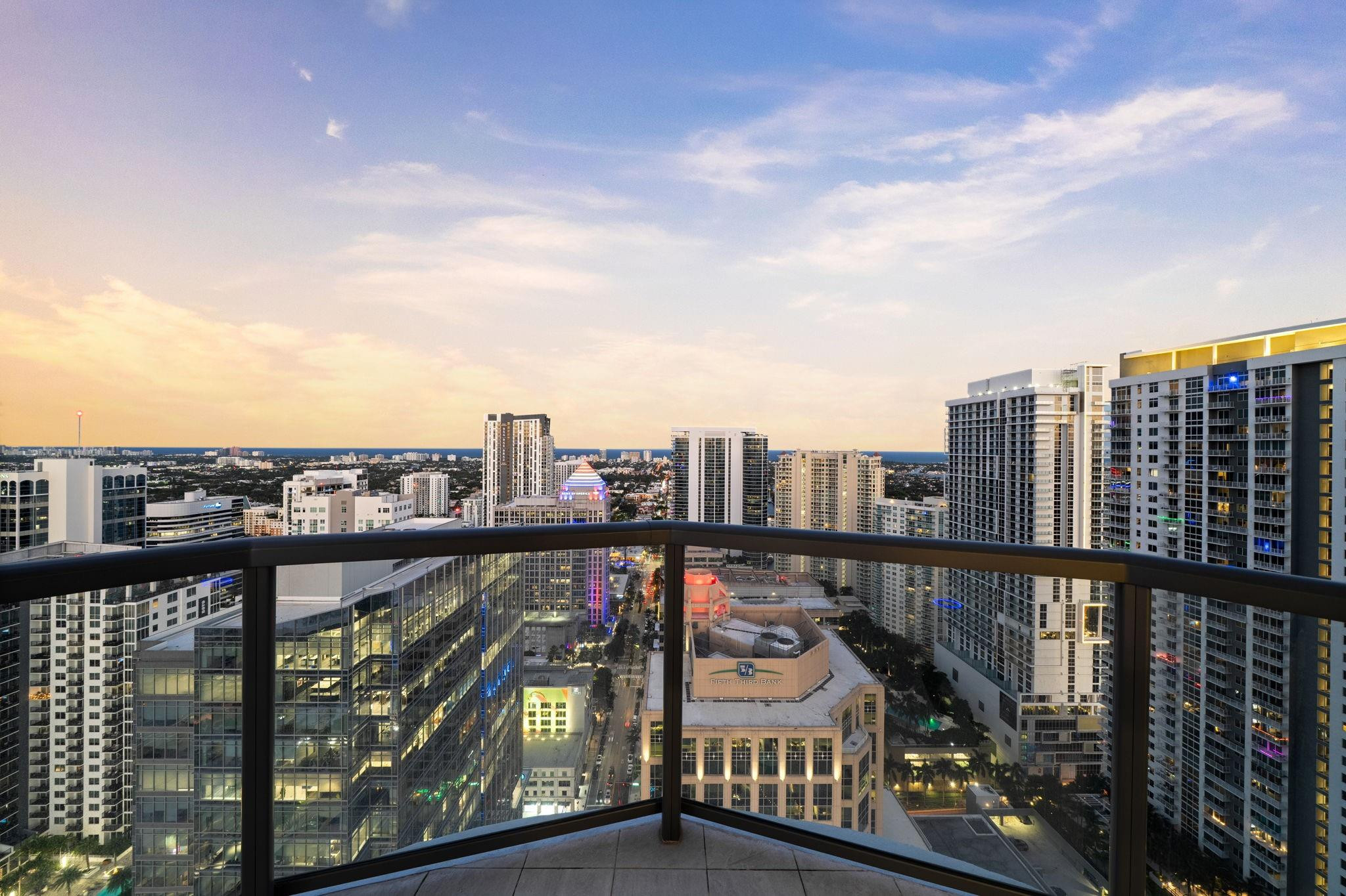 100 E Las Olas Blvd 4001