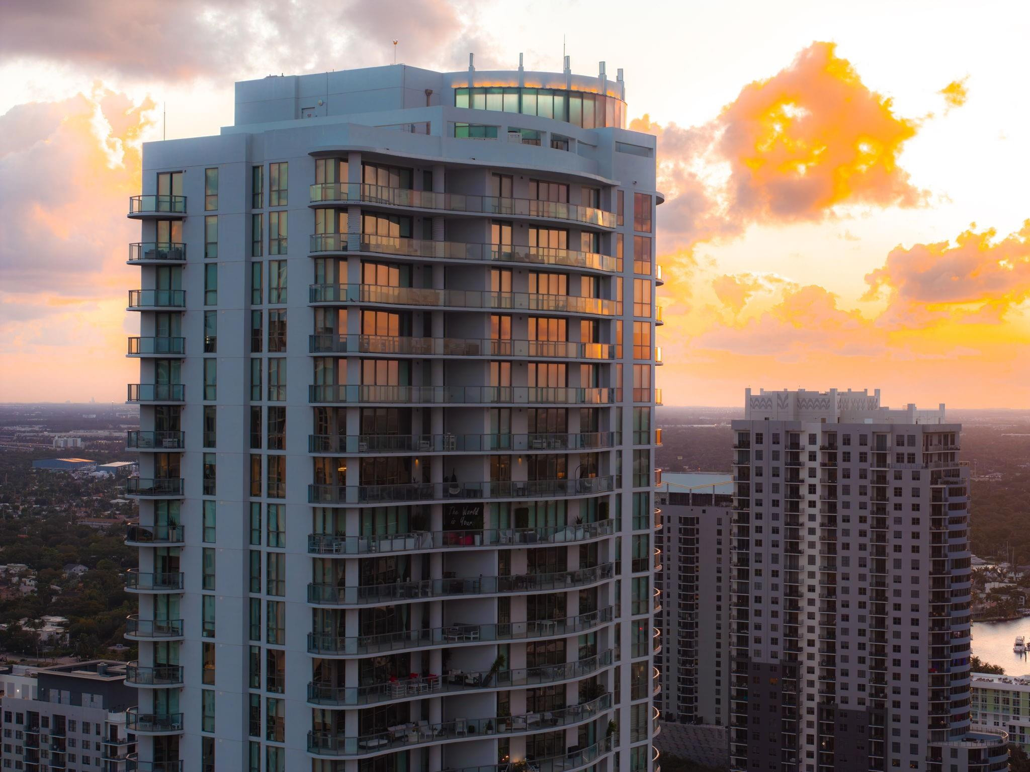 100 E Las Olas Blvd 4001