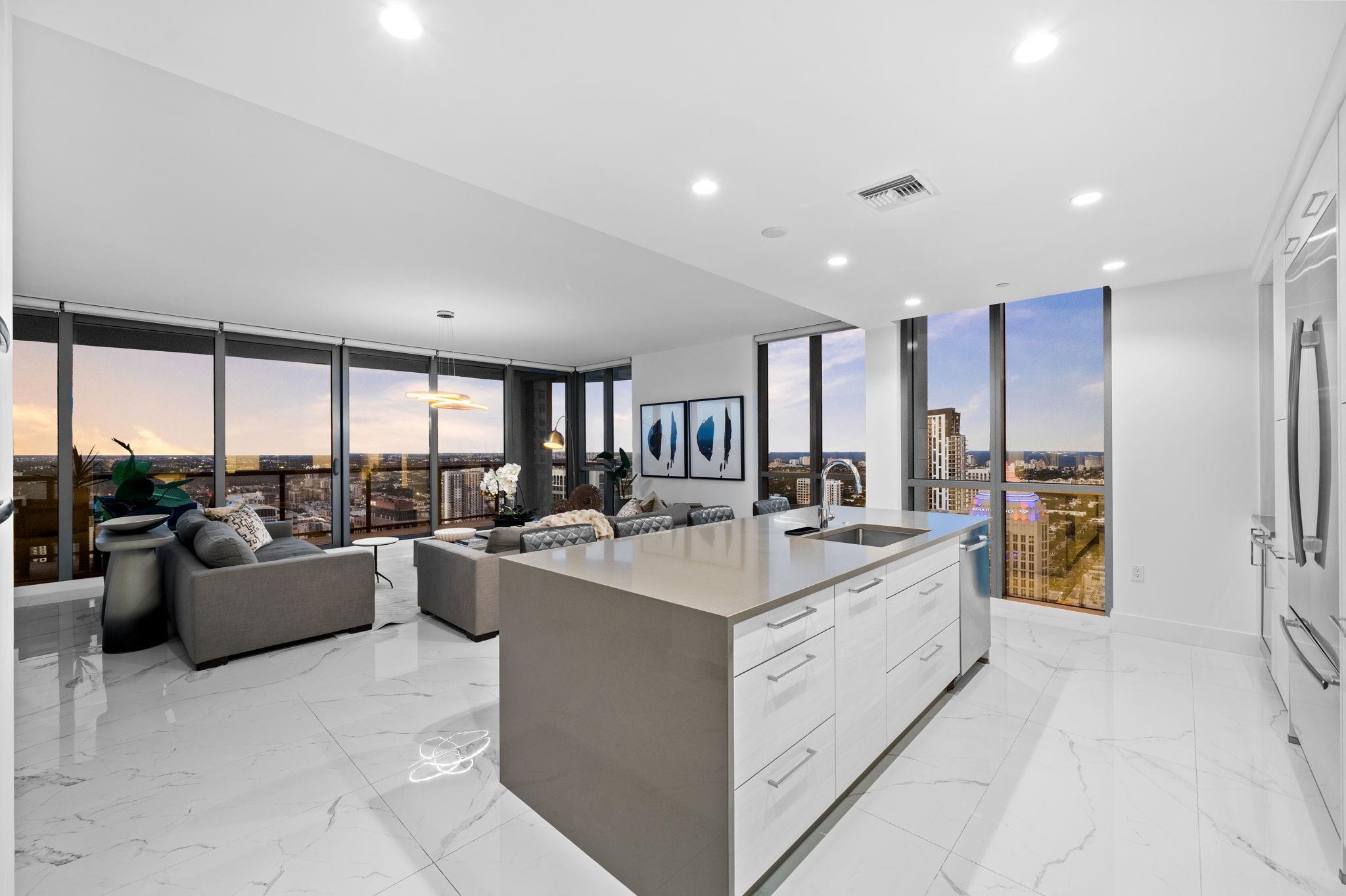 100 E Las Olas Blvd 4001