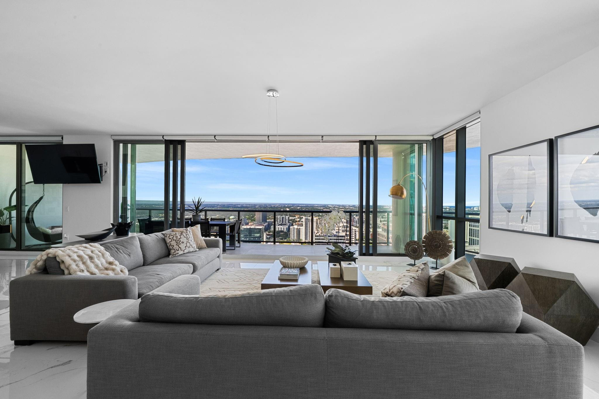 100 E Las Olas Blvd 4001