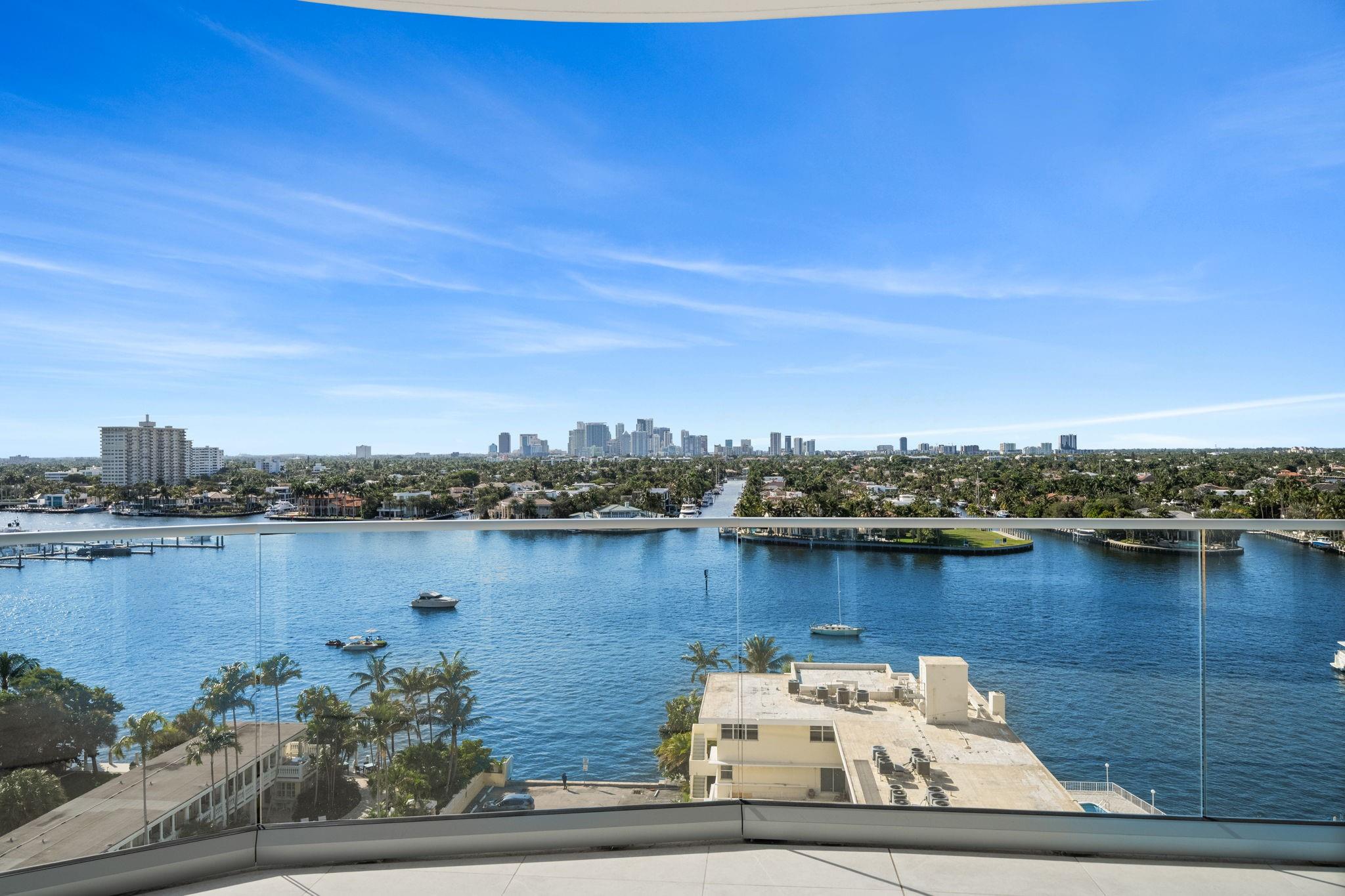 153 N Seabreeze Blvd 802-S