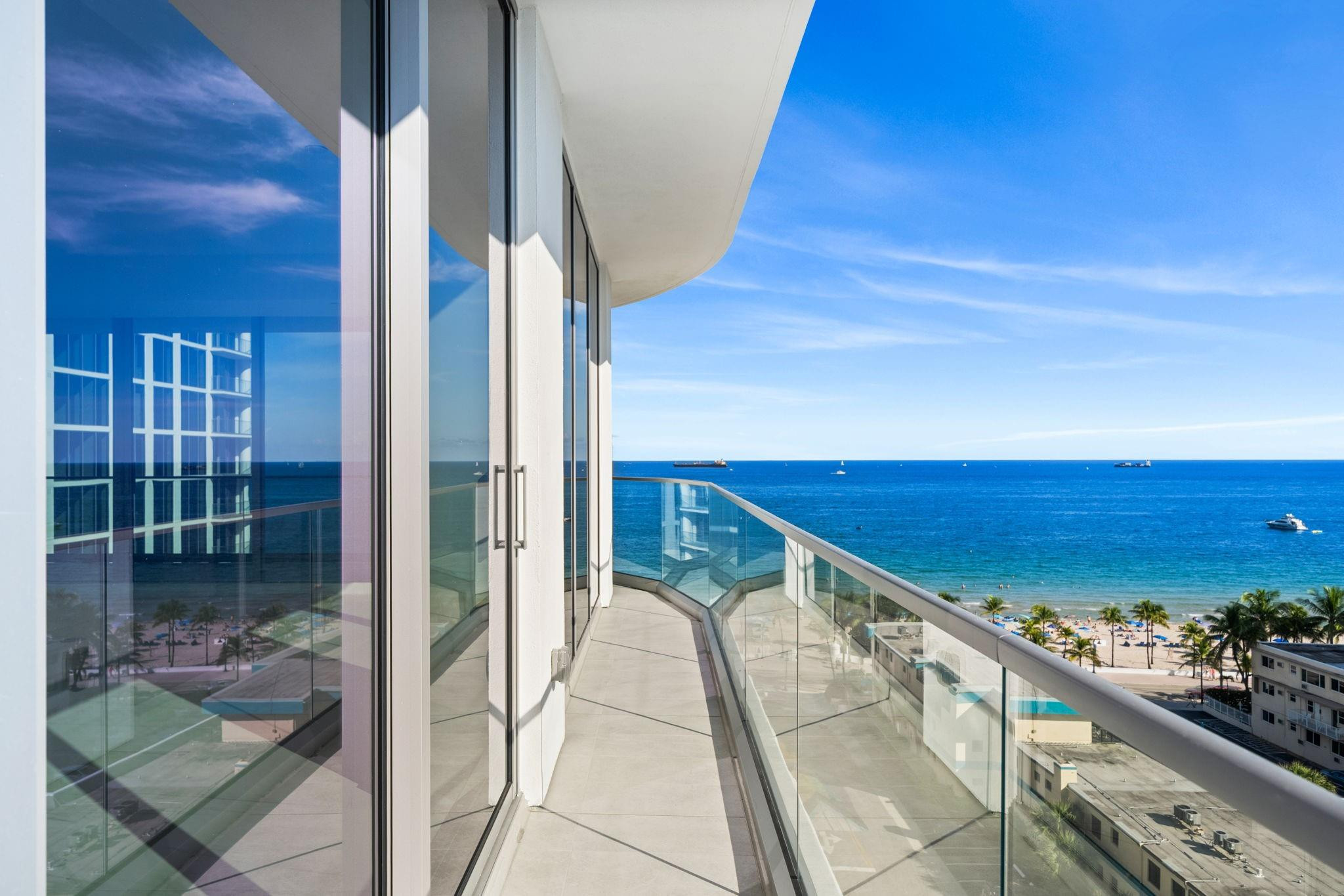 153 N Seabreeze Blvd 802-S