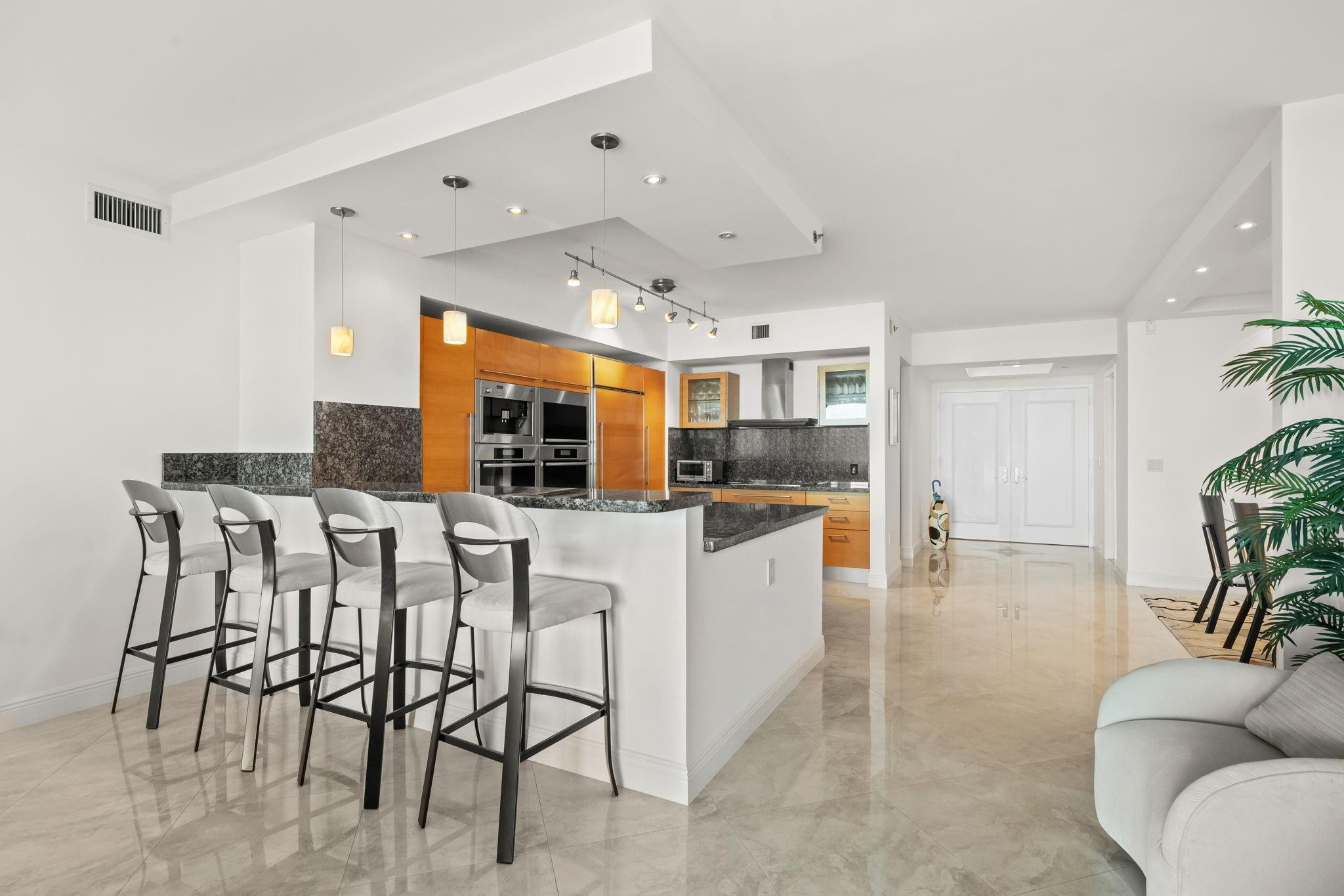 101 S Fort Lauderdale Beach Blvd 1702