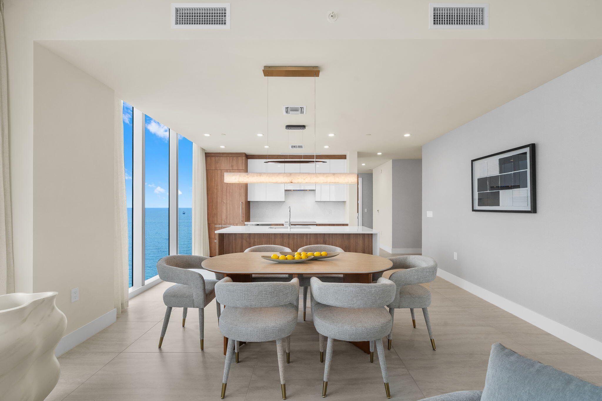 151 N Seabreeze Blvd 2503-E