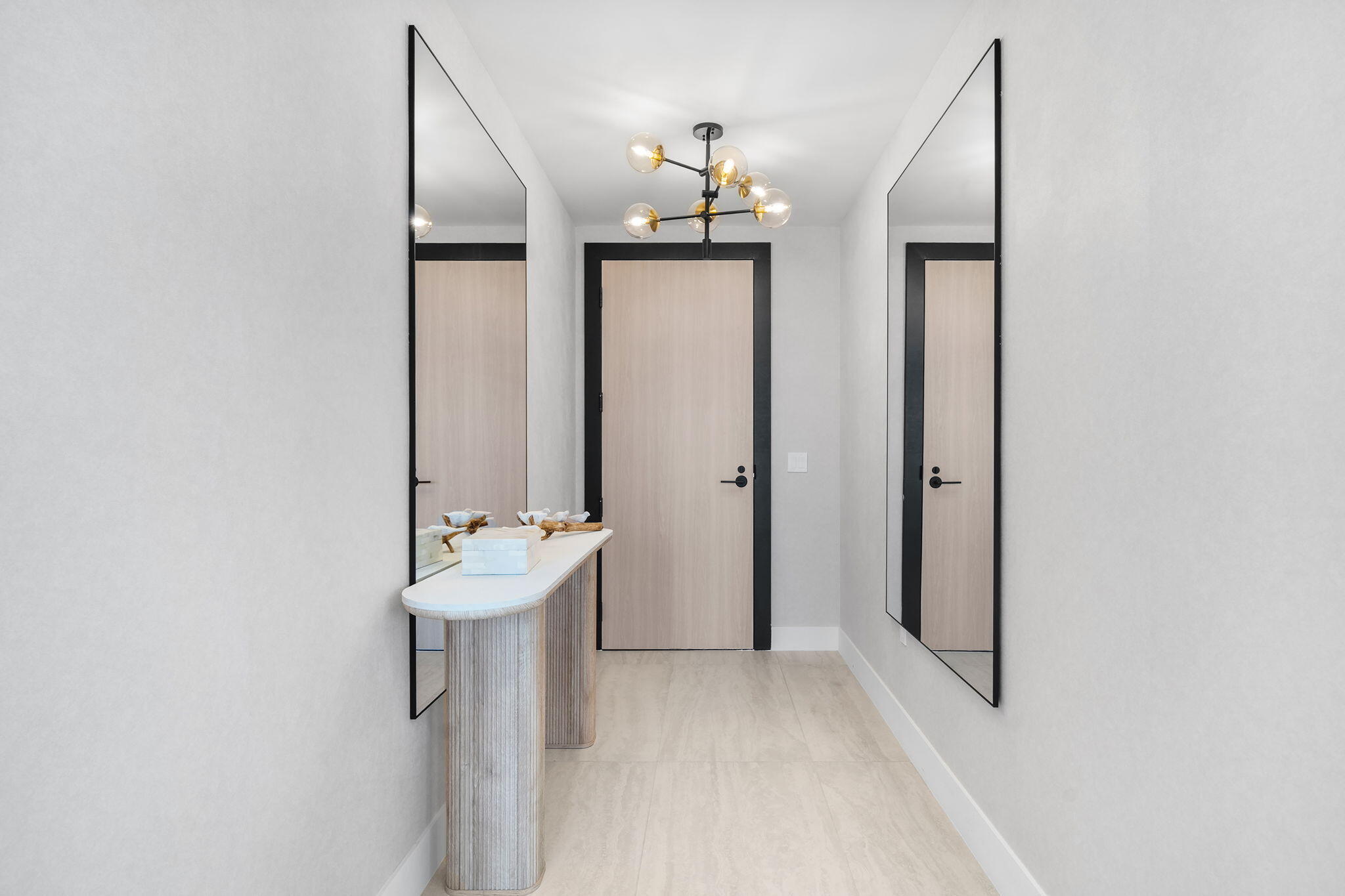 151 N Seabreeze Blvd 2503-E