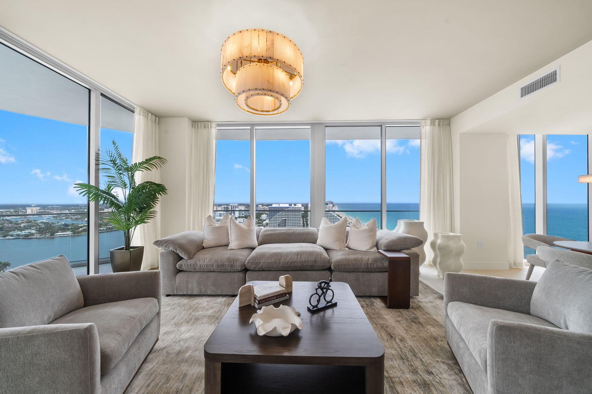 151 N Seabreeze Blvd 2503-E