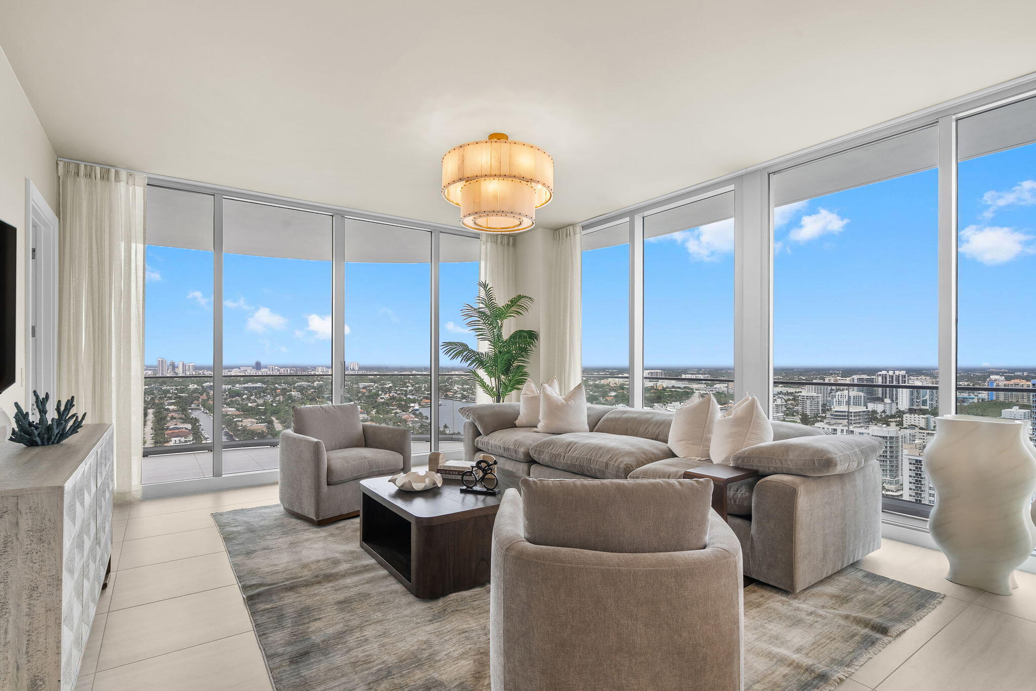 151 N Seabreeze Blvd 2503-E