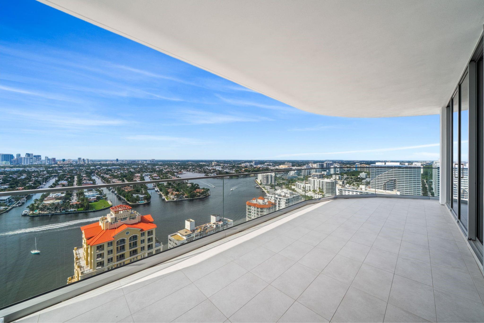 151 N Seabreeze Blvd 2503-E