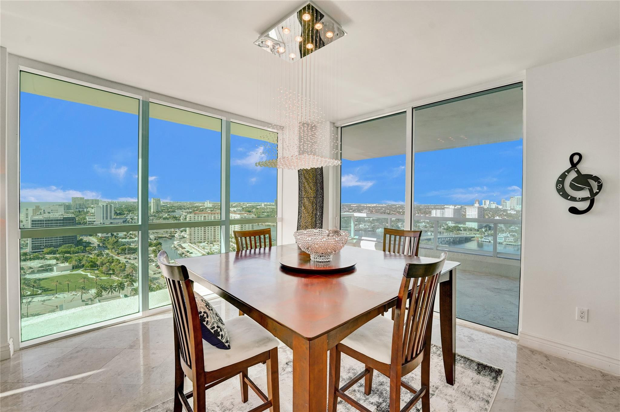 101 S Fort Lauderdale Beach Boulevard 2207, Fort Lauderdale Unit: 2207