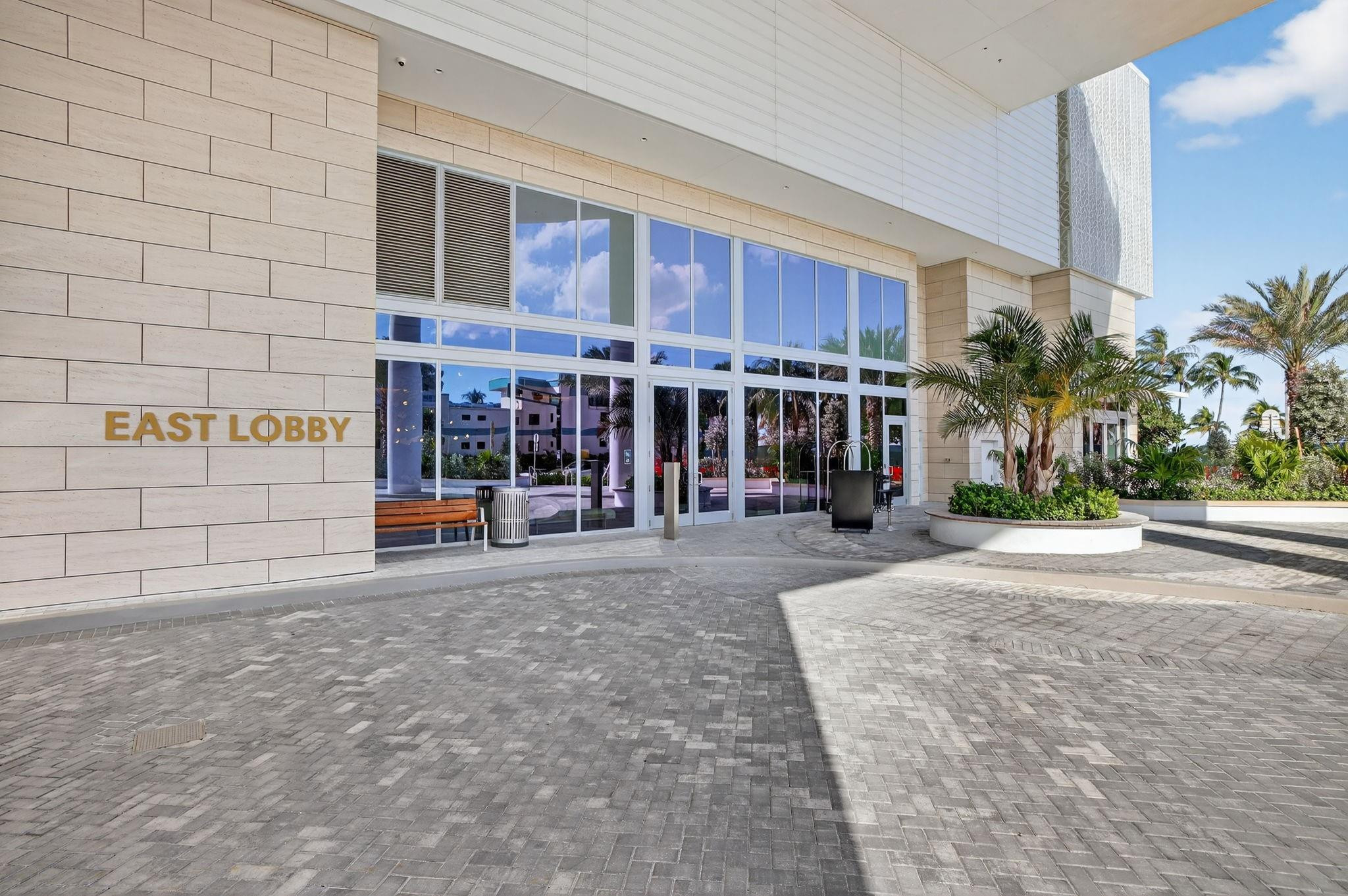 151 N Seabreeze Blvd 1803-E