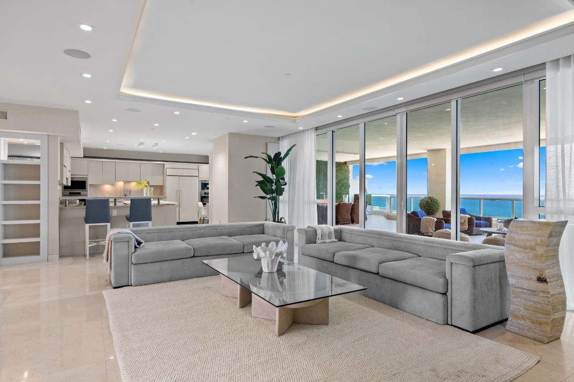 101 S Fort Lauderdale Beach Blvd PH 2703