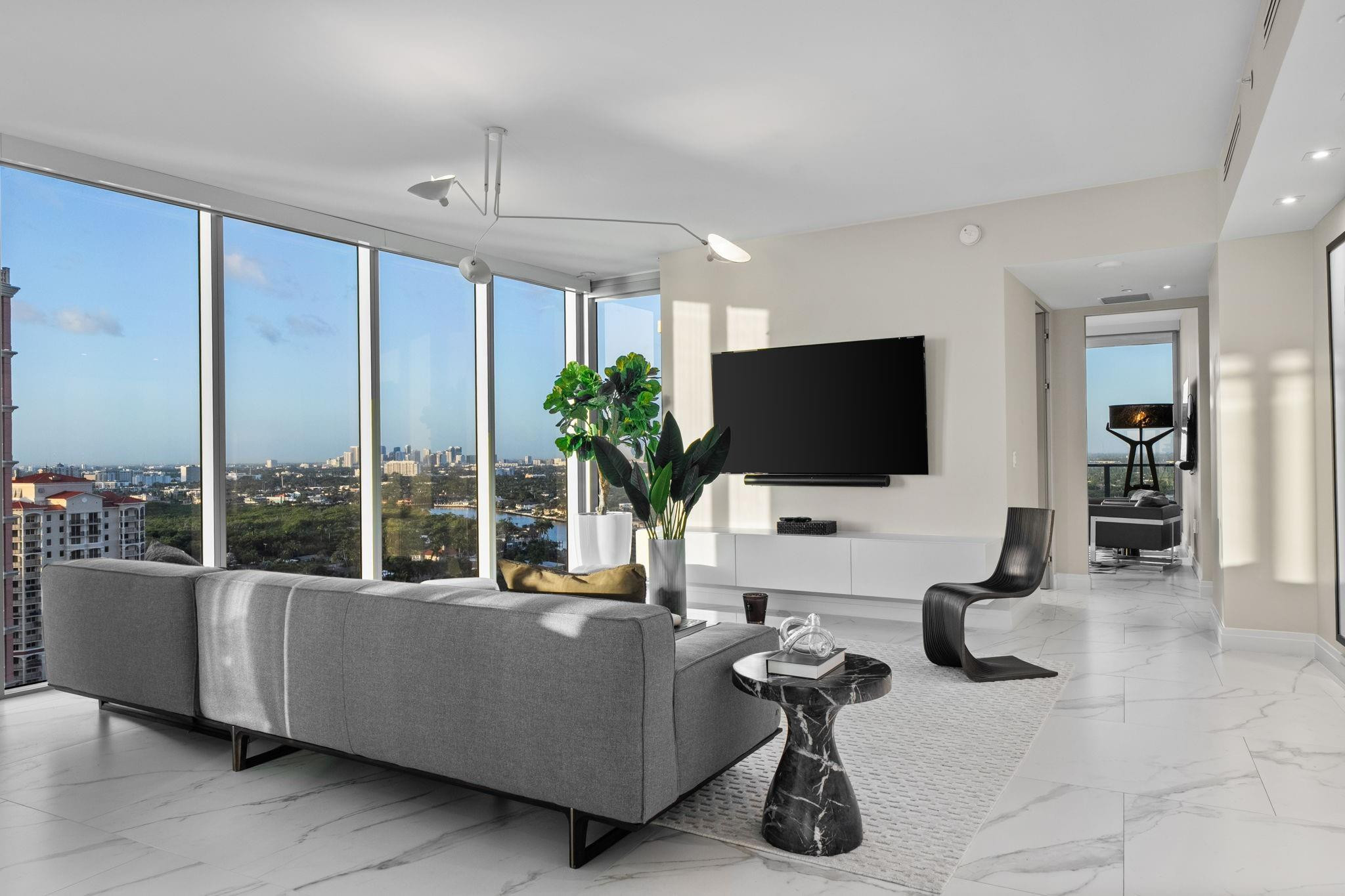 2200 N Ocean Blvd S1801