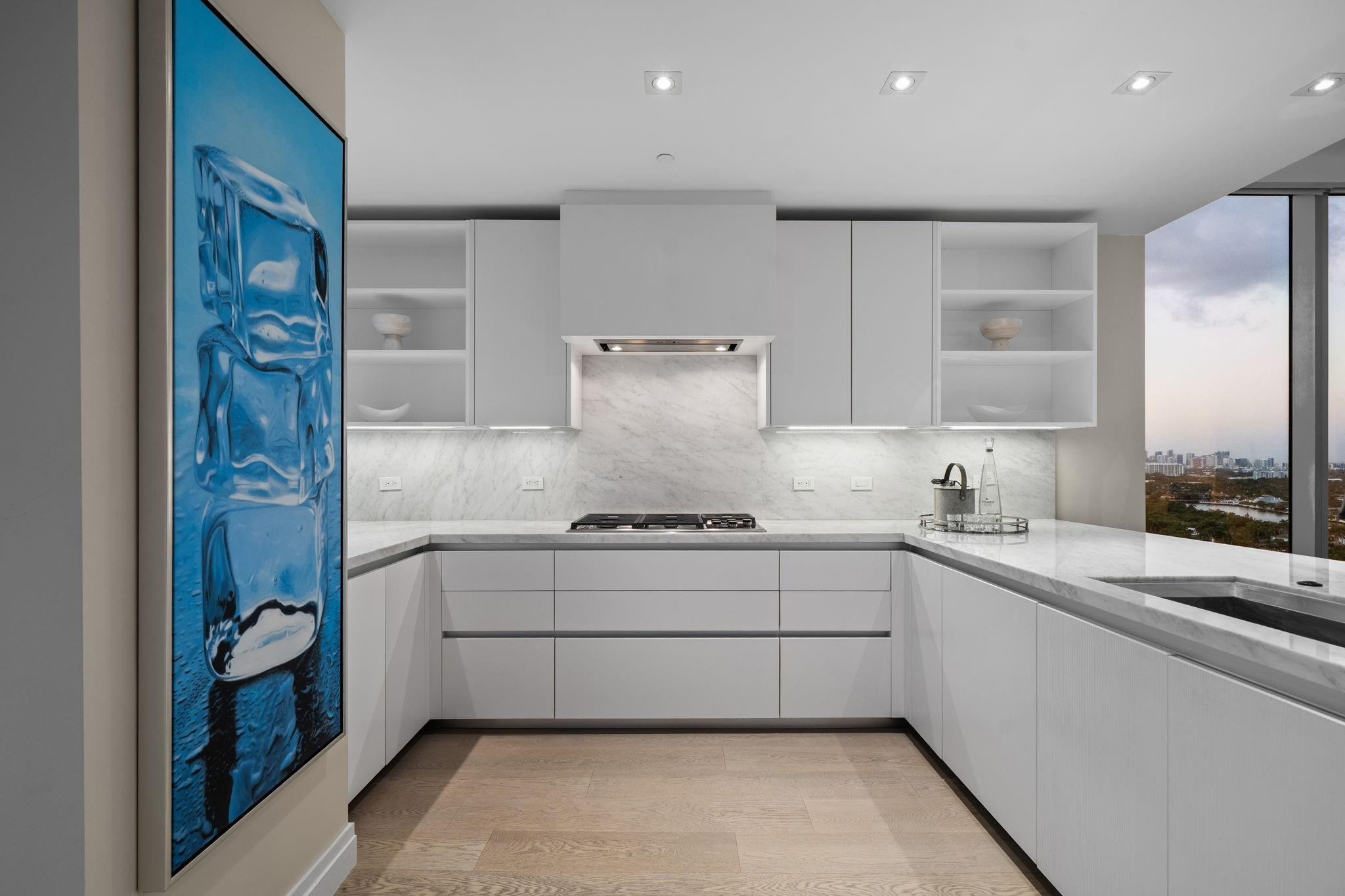 2200 N Ocean Blvd S1801