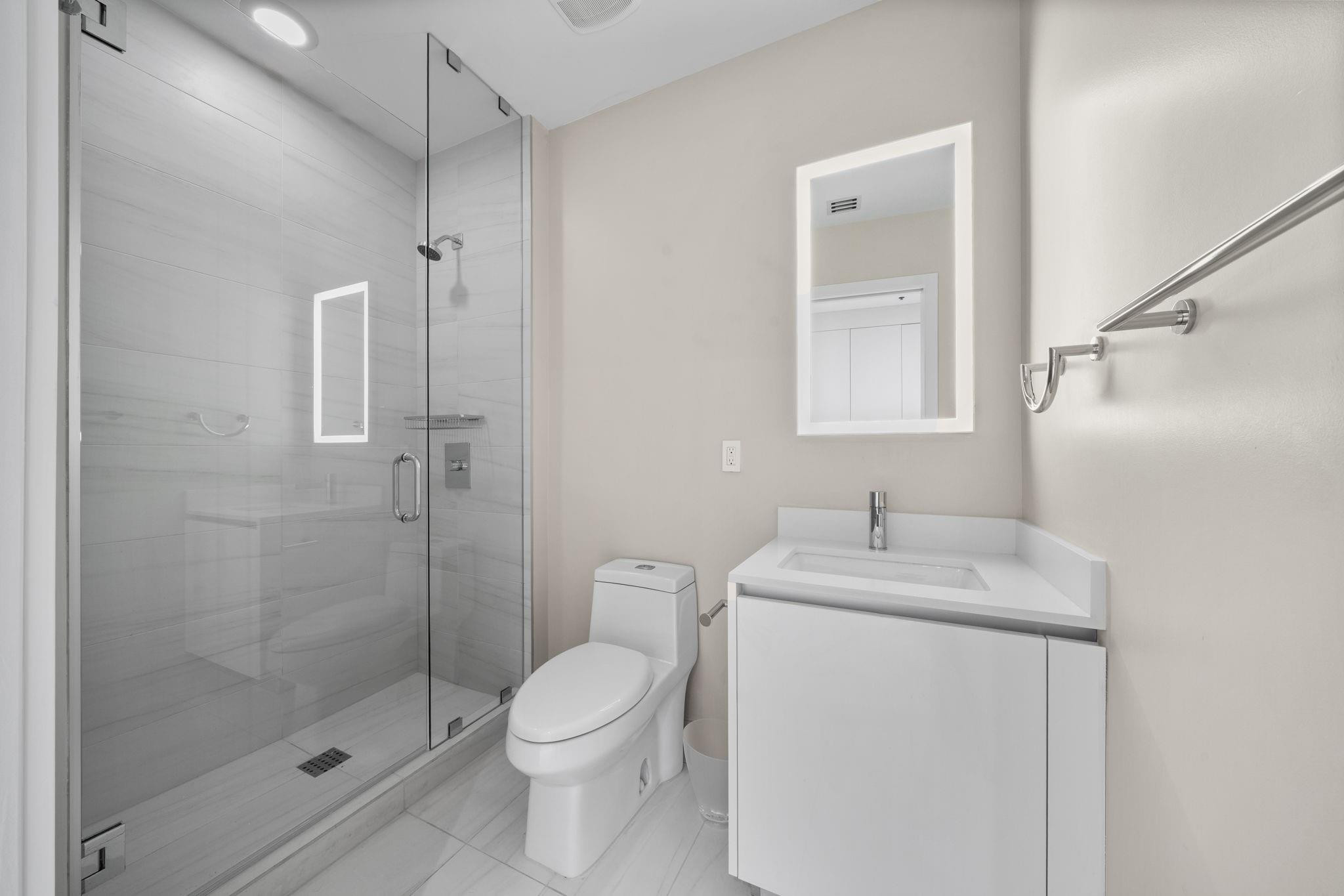 2200 N Ocean Blvd S1801