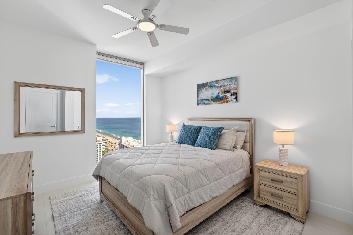 151 N Seabreeze Boulevard 2103-E