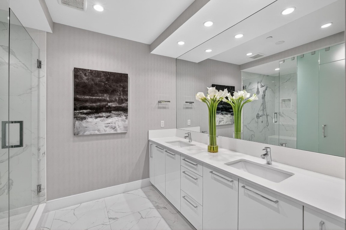 100 E Las Olas Blvd 3004