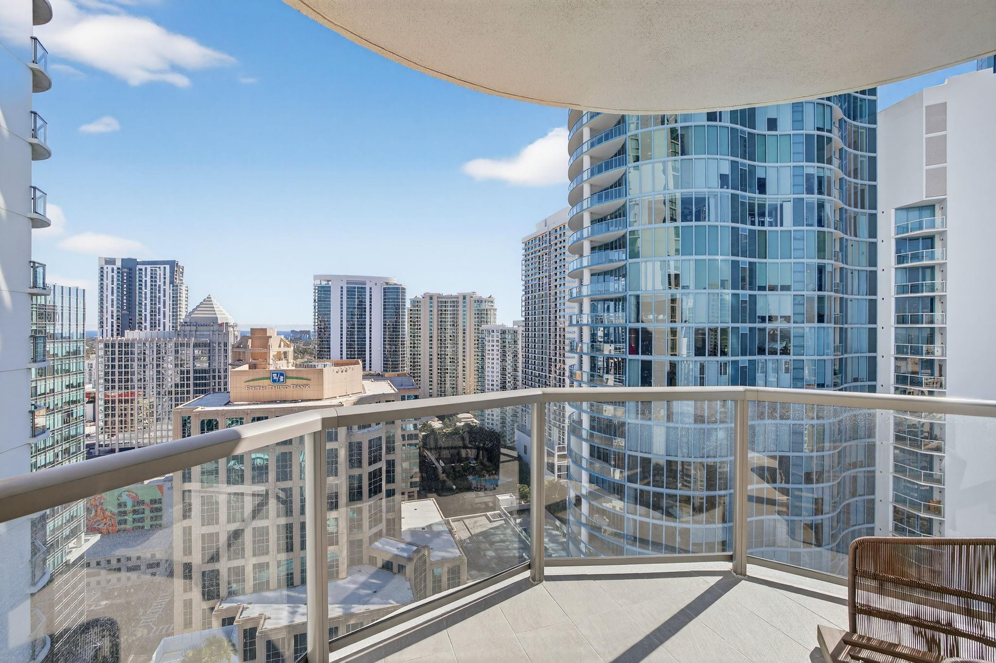 100 E Las Olas Blvd 3004