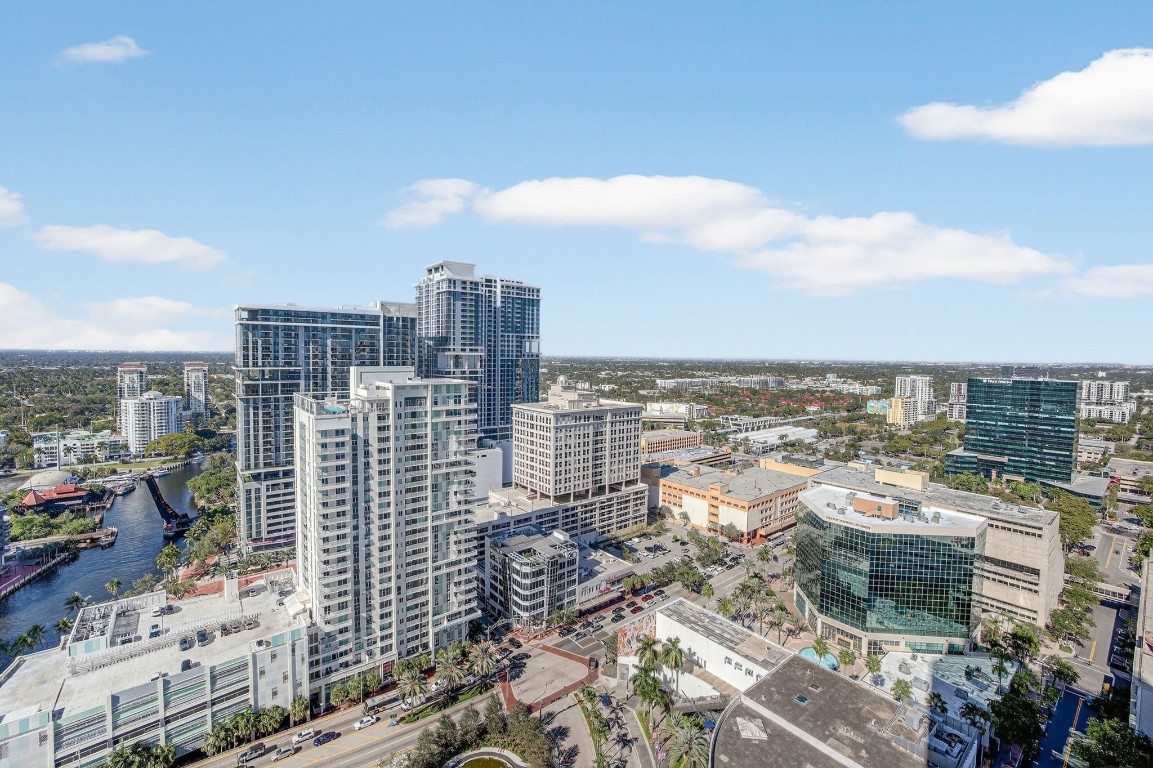 100 E Las Olas Blvd 3004