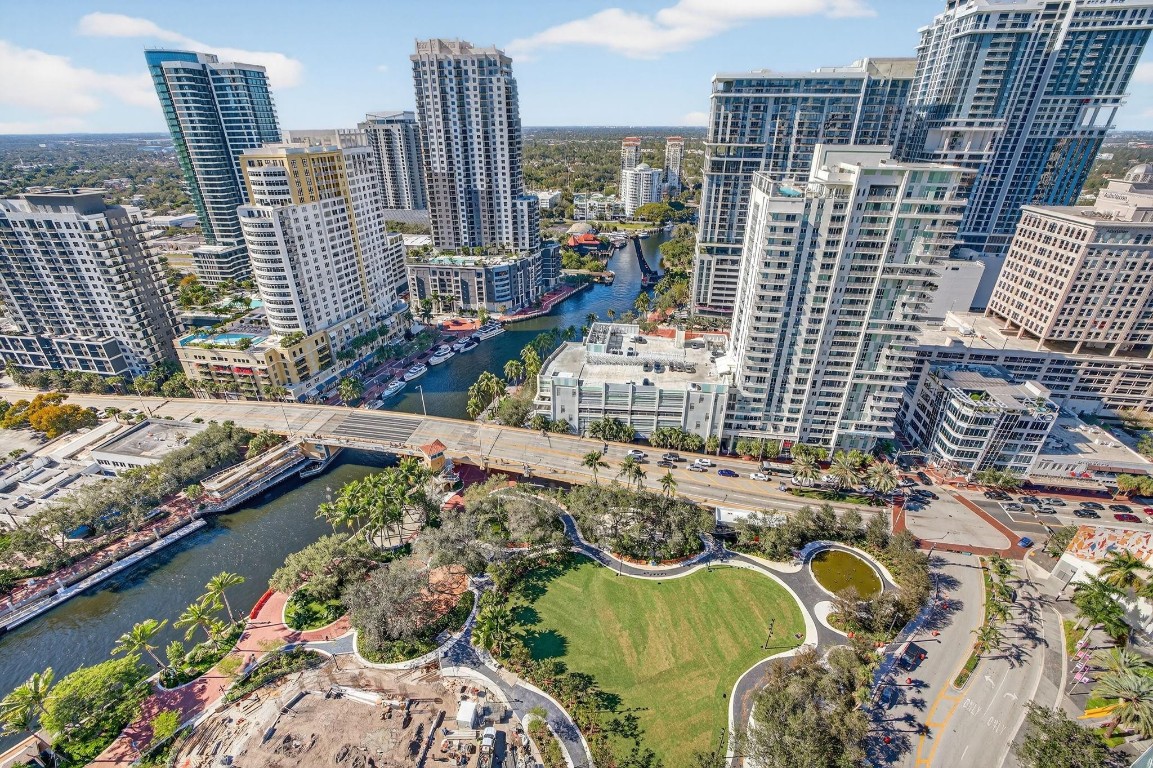 100 E Las Olas Blvd 3004