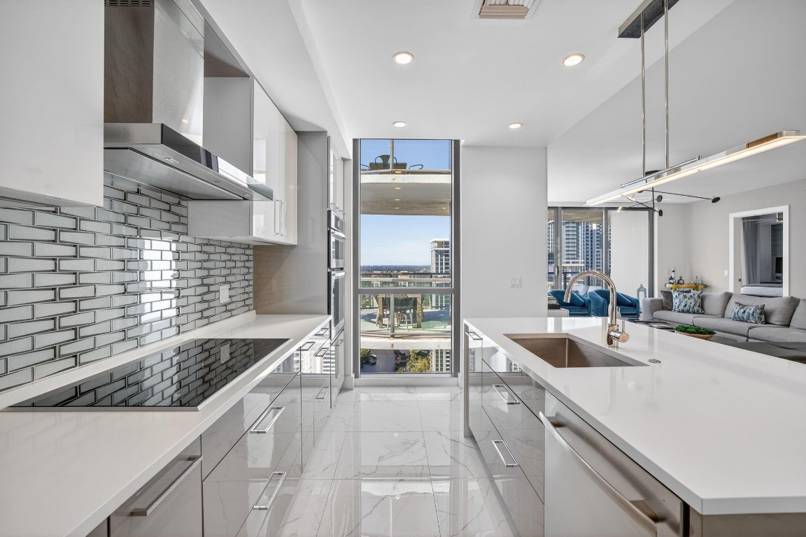 100 E Las Olas Blvd 3004