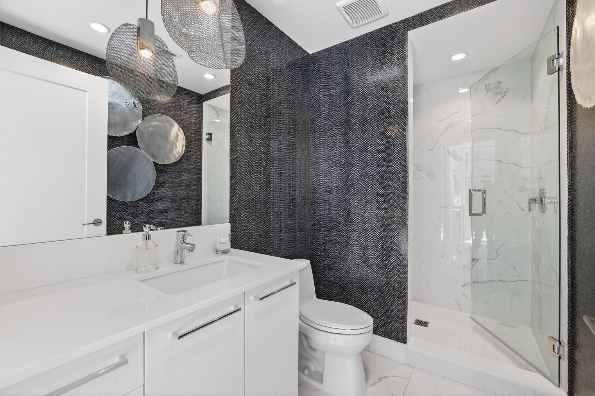 100 E Las Olas Blvd 3004