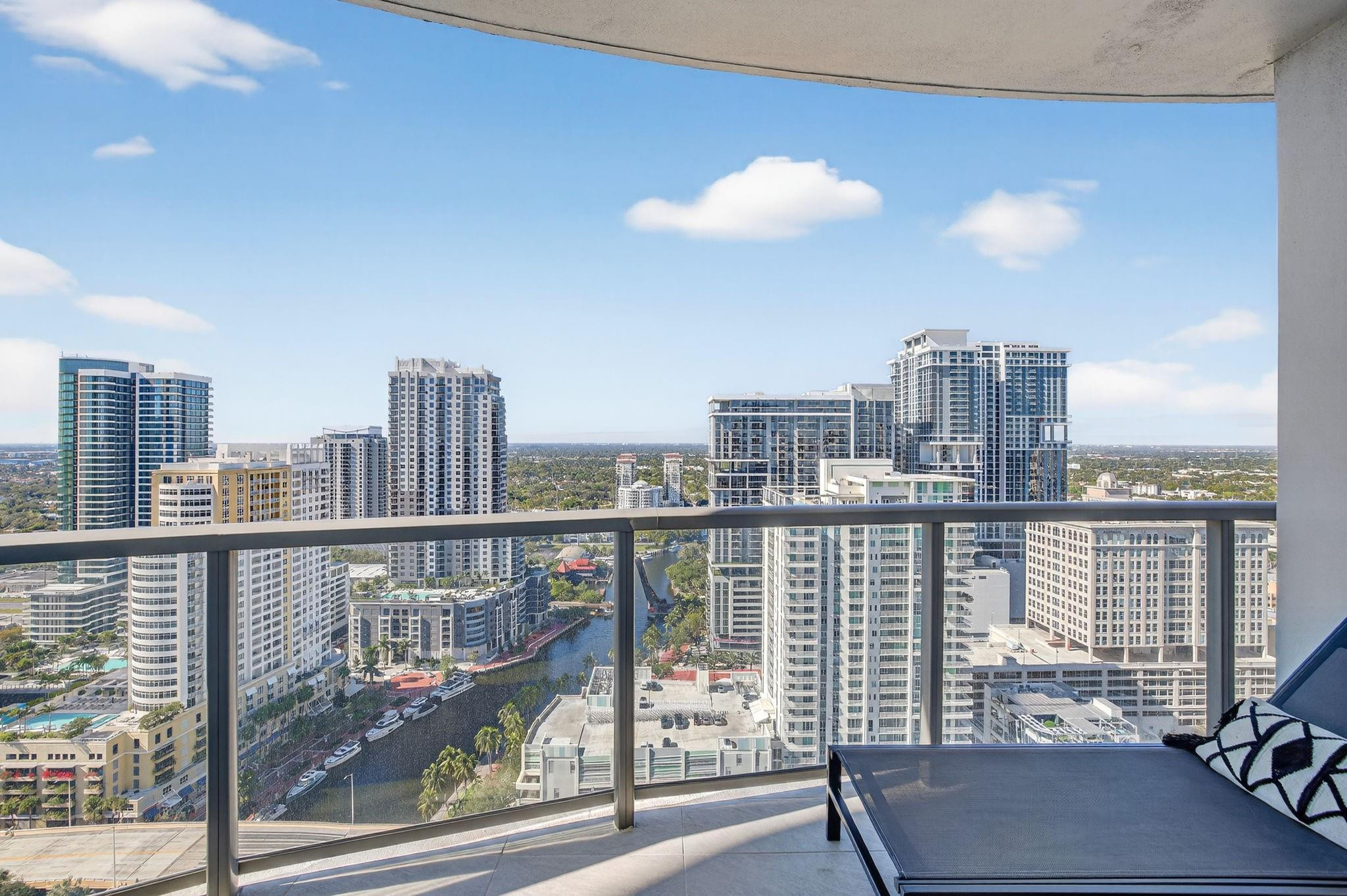 100 E Las Olas Blvd 3004