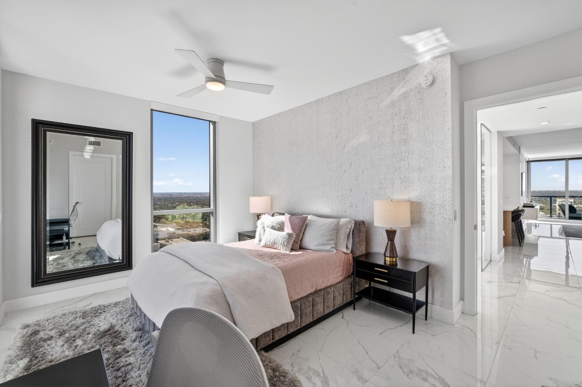 100 E Las Olas Blvd 3004