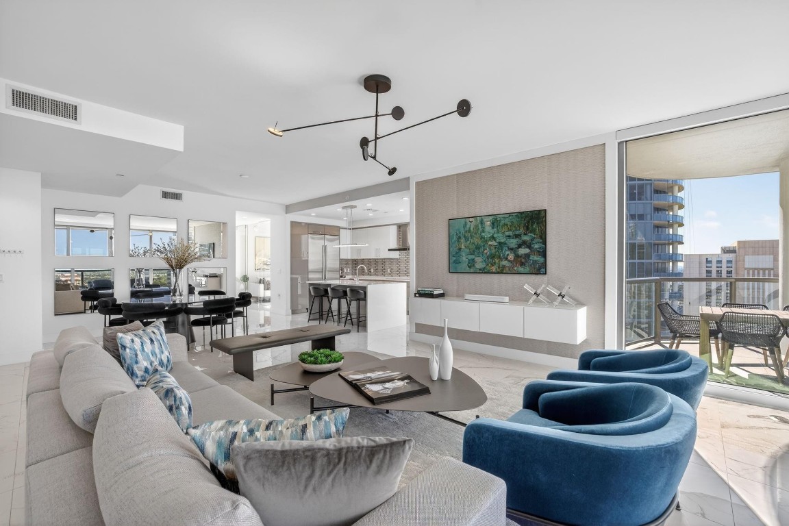 100 E Las Olas Blvd 3004