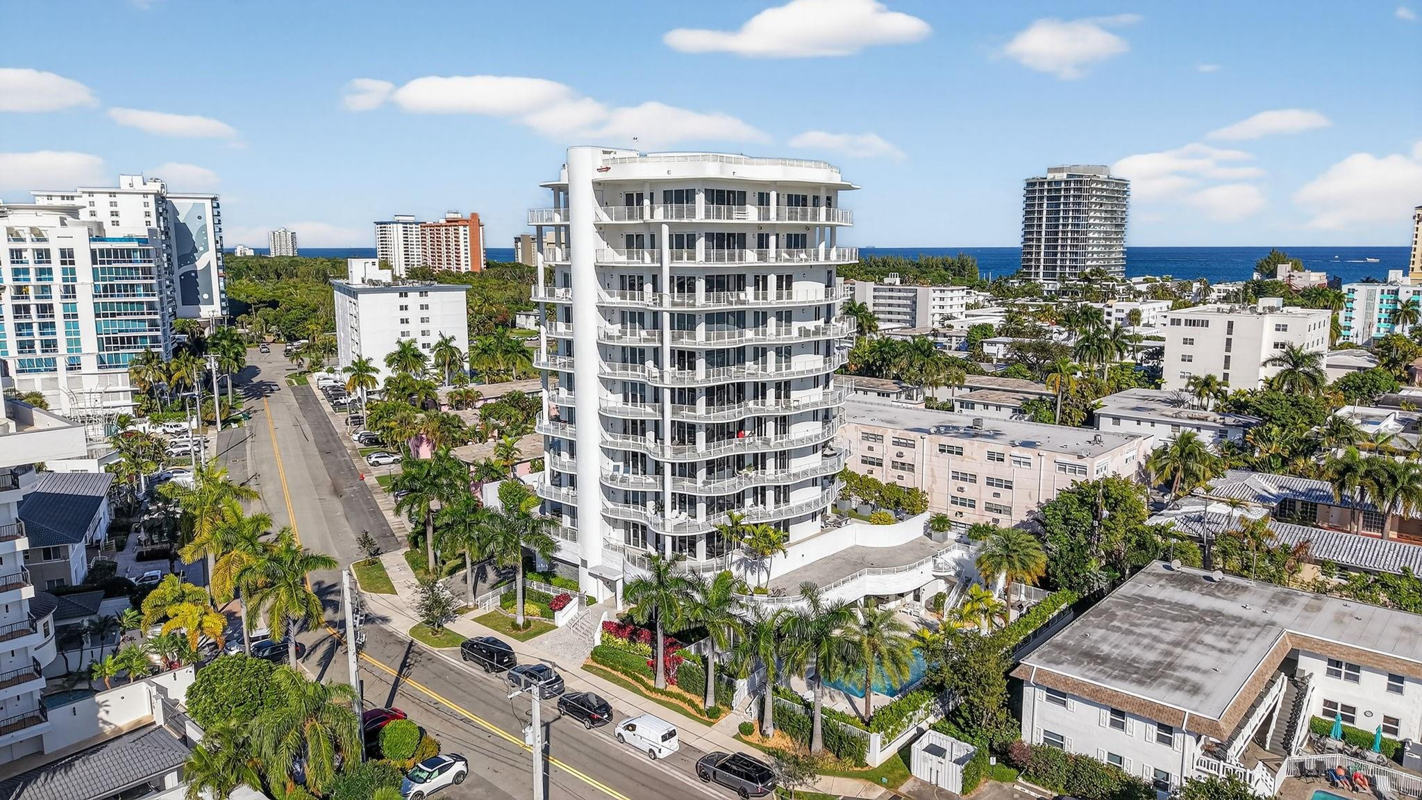 612 Bayshore Drive 702