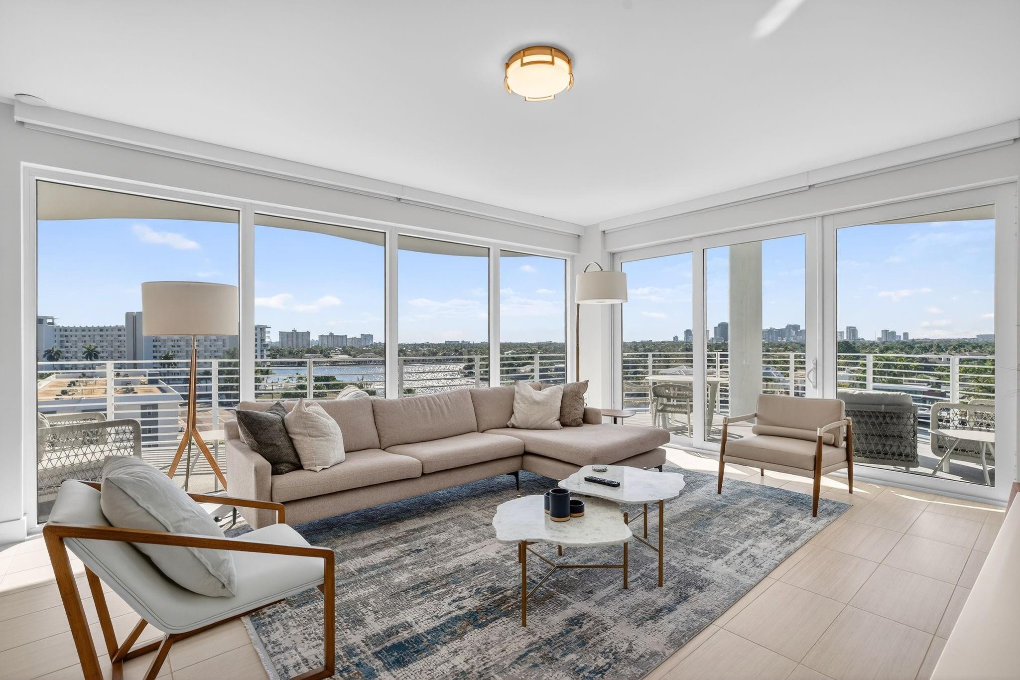 612 Bayshore Drive 702