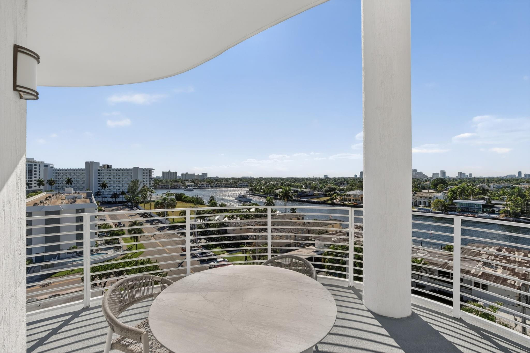 612 Bayshore Drive 702